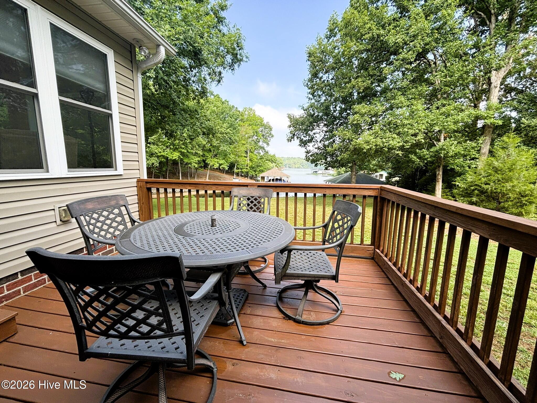 Deck, facing Lake Tillery