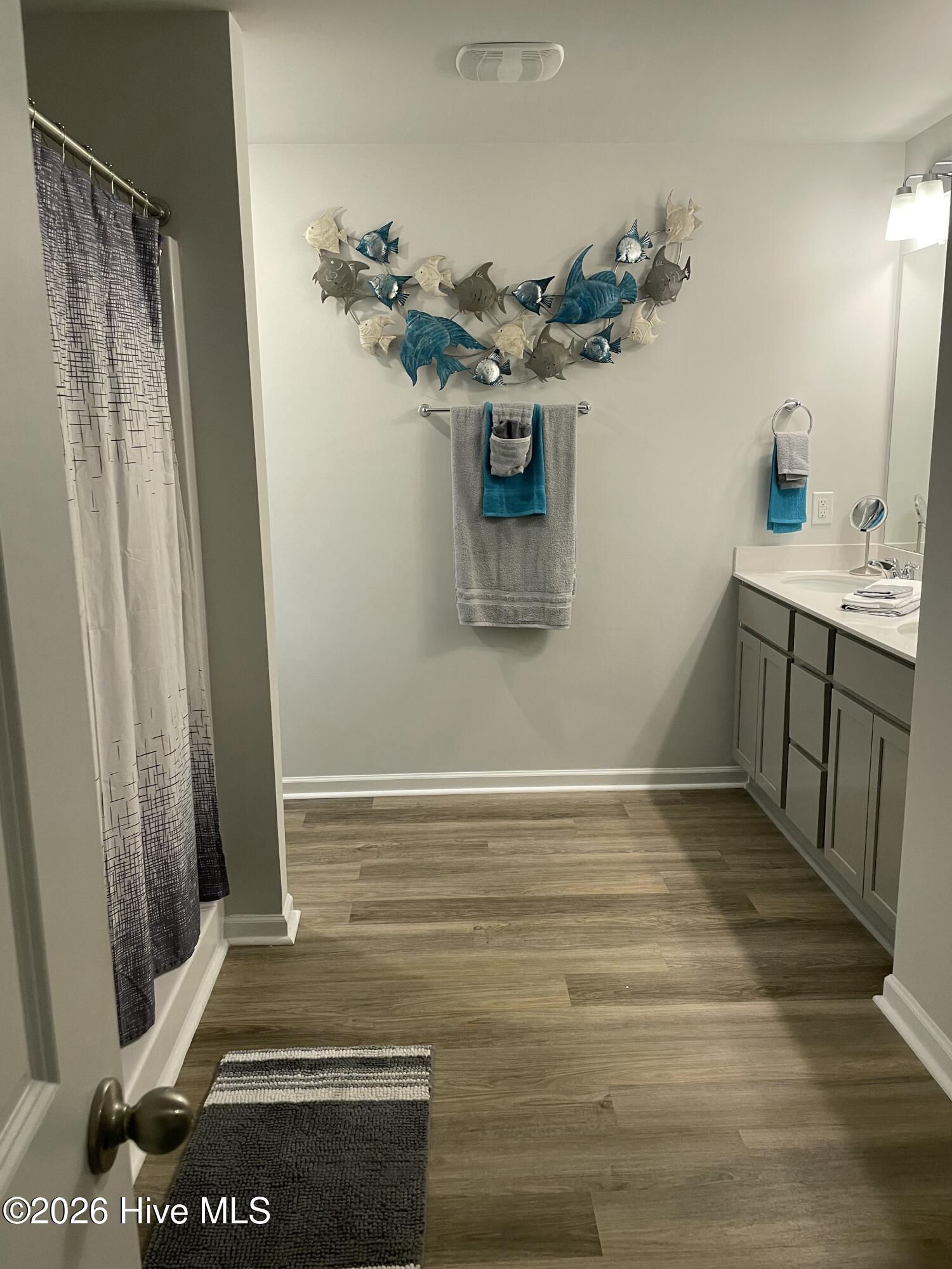 100559833 | Photo 13