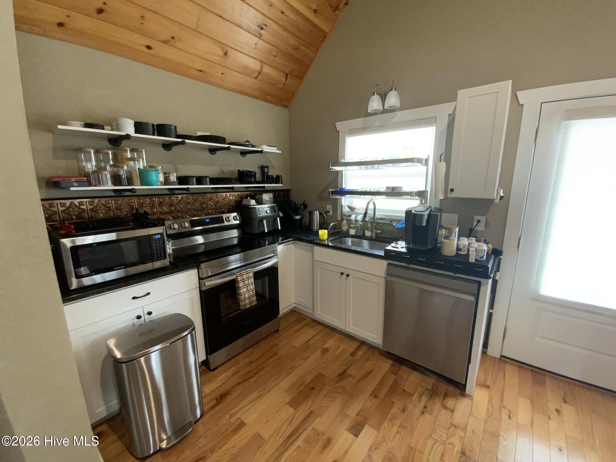 5th image of 131 Lazy Bear Trl, Andrews, NC 28901 | MLS# 100593989