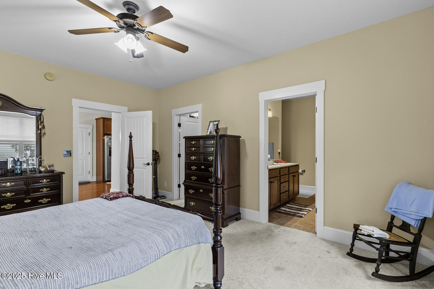 100536692 | Photo 17