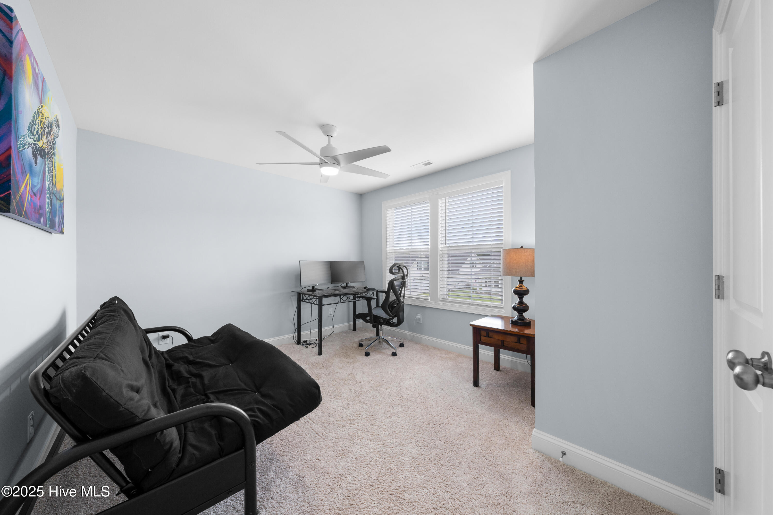 100512596 | Photo 31