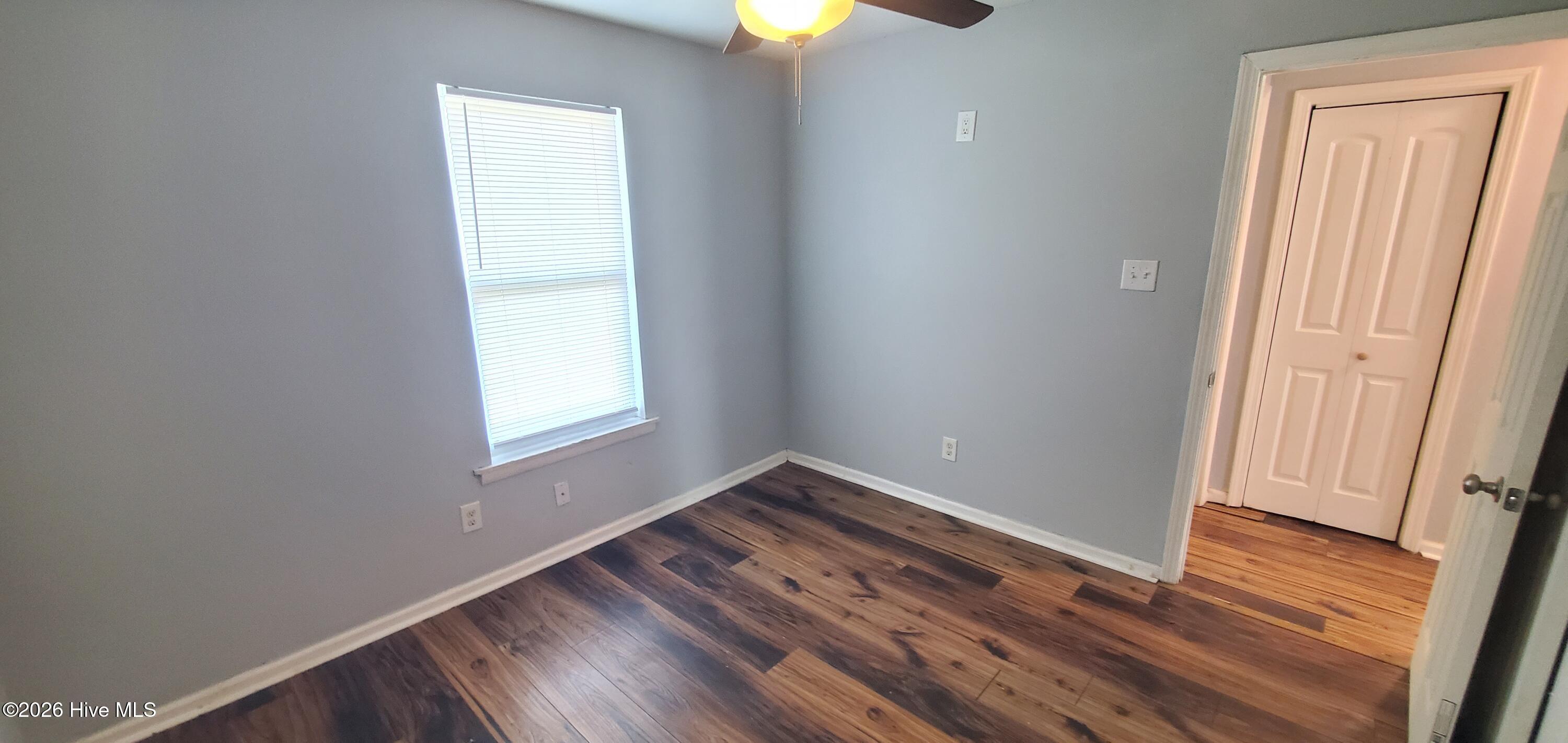 100564401 | Photo 17