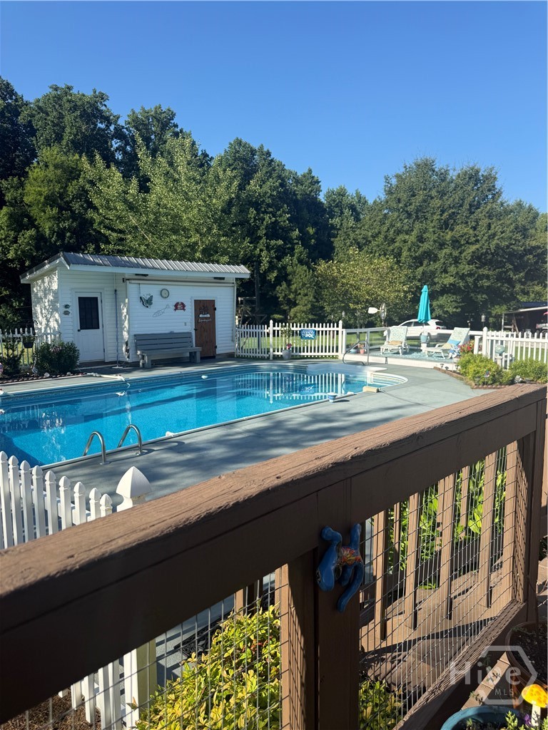 Pool View

