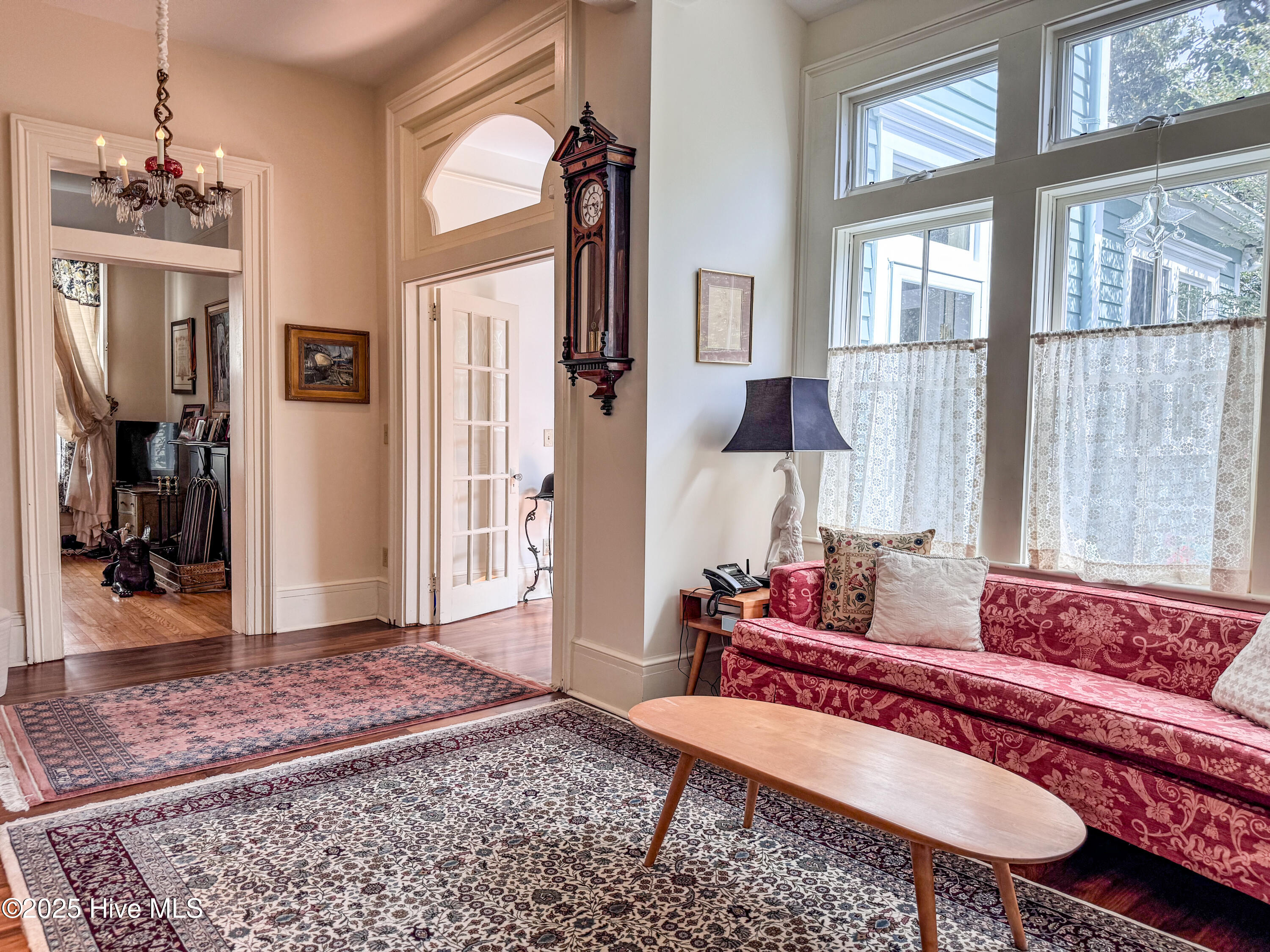 100501936 | Photo 31