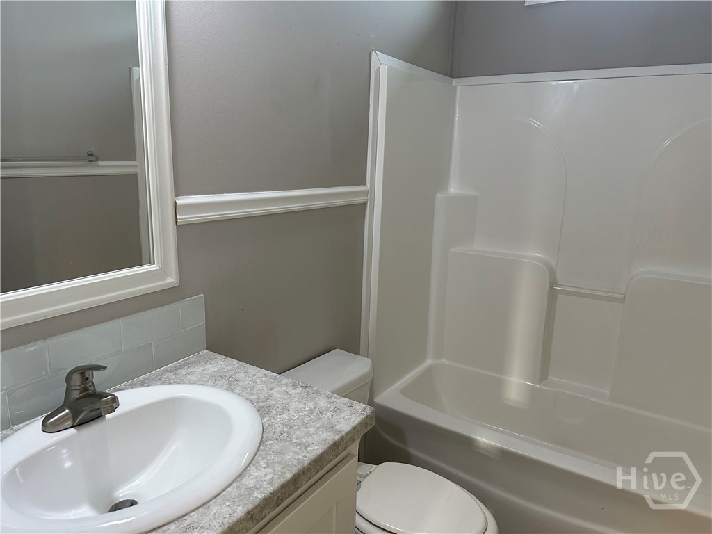 Homes for sale in Ludowici, GA | 2671 Fire Tower Rd Se, Ludowici, GA 31316 | MLS# SA344487