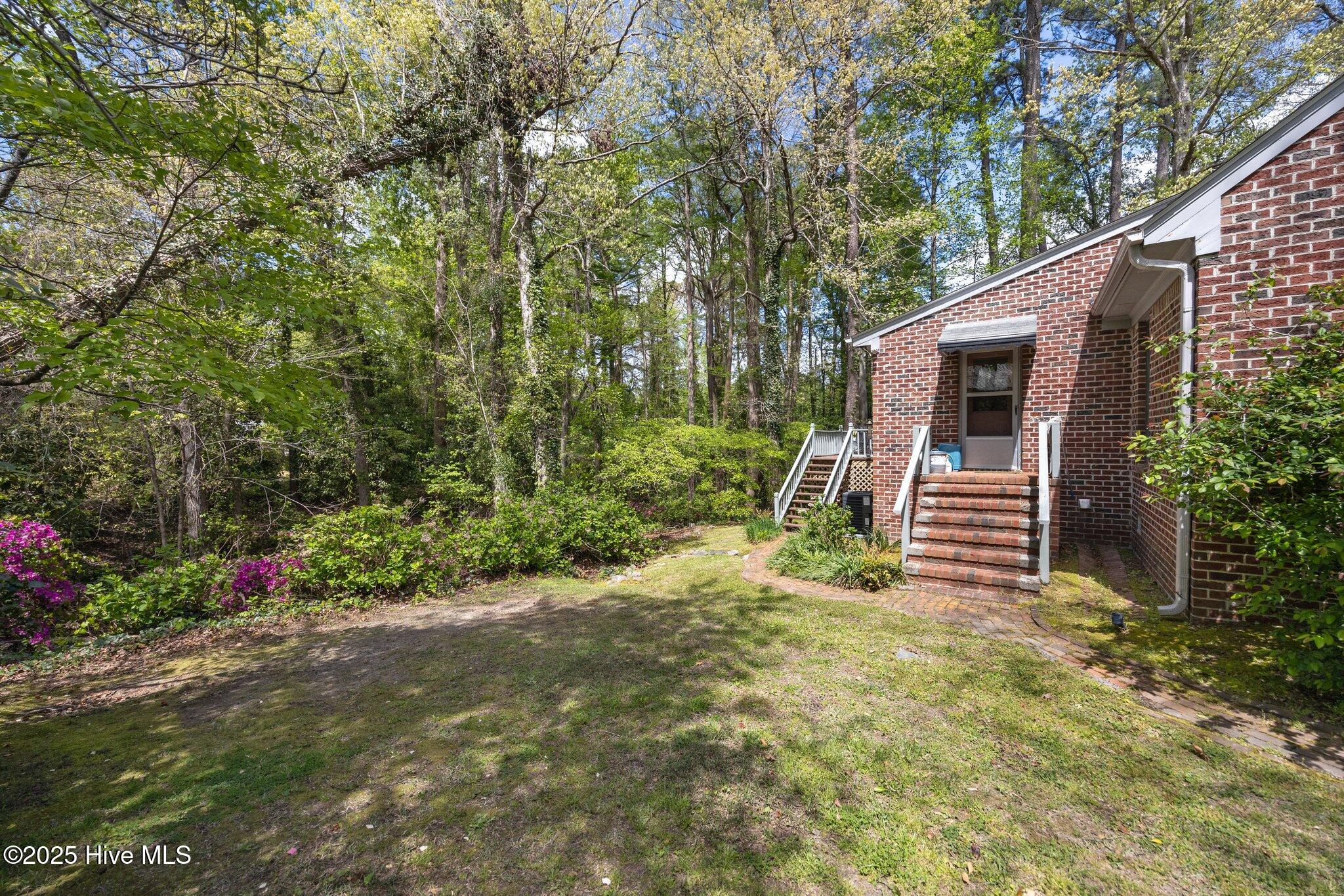 103 Camelia Drive, Washington, NC, 27889