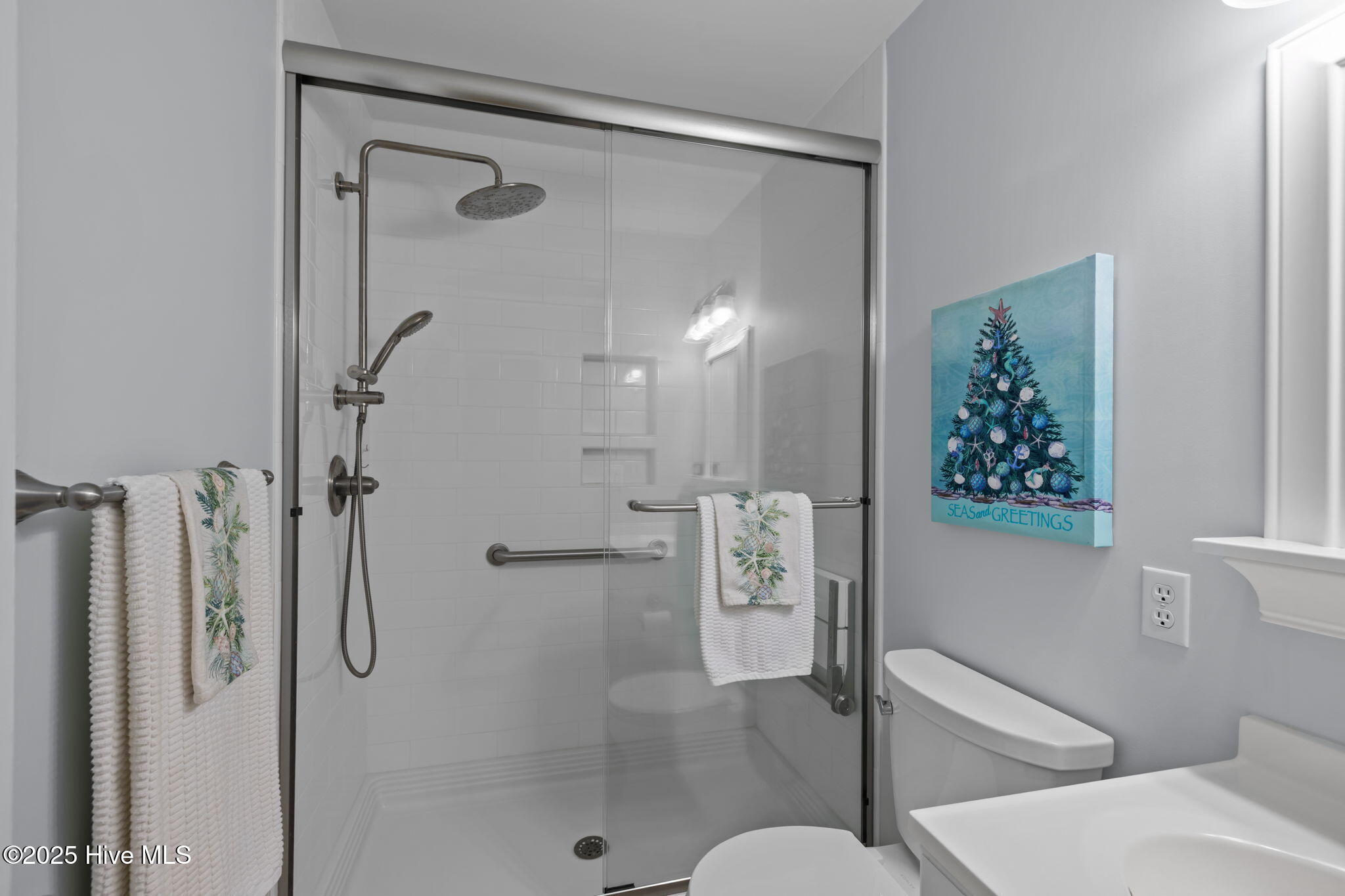 100542627 | Photo 26