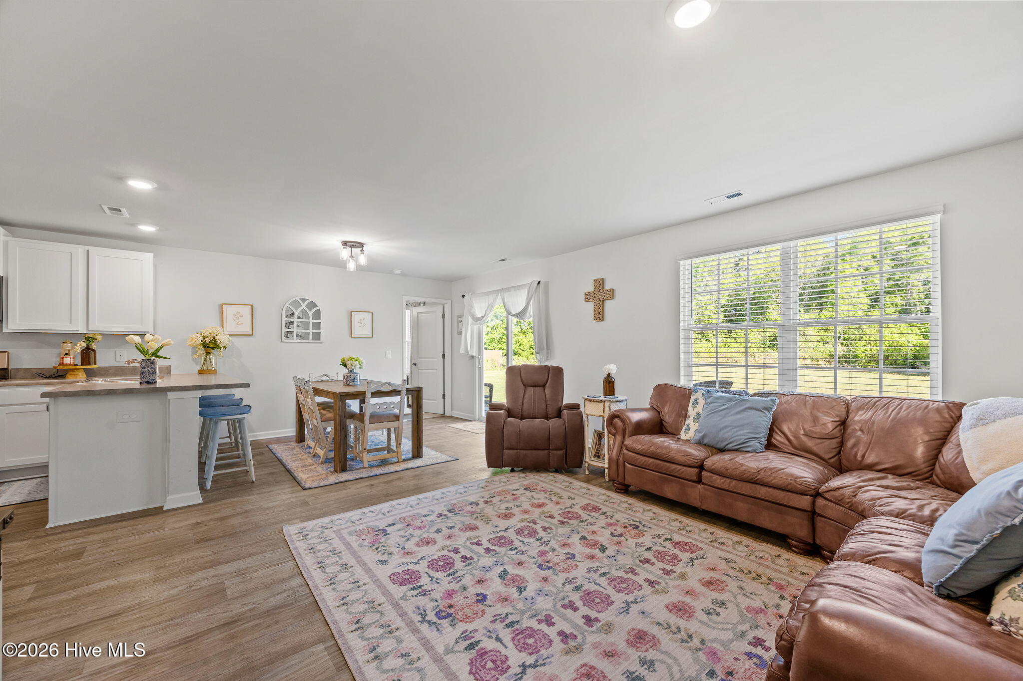144 Bur Oaks Boulevard,Newport