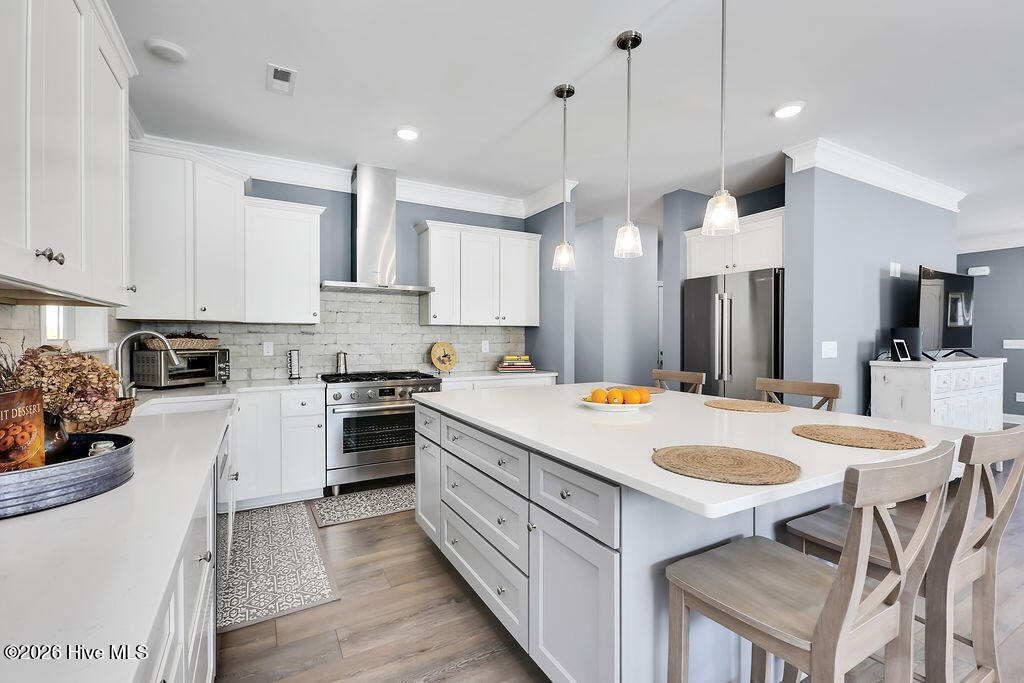 100548902 | Photo 13