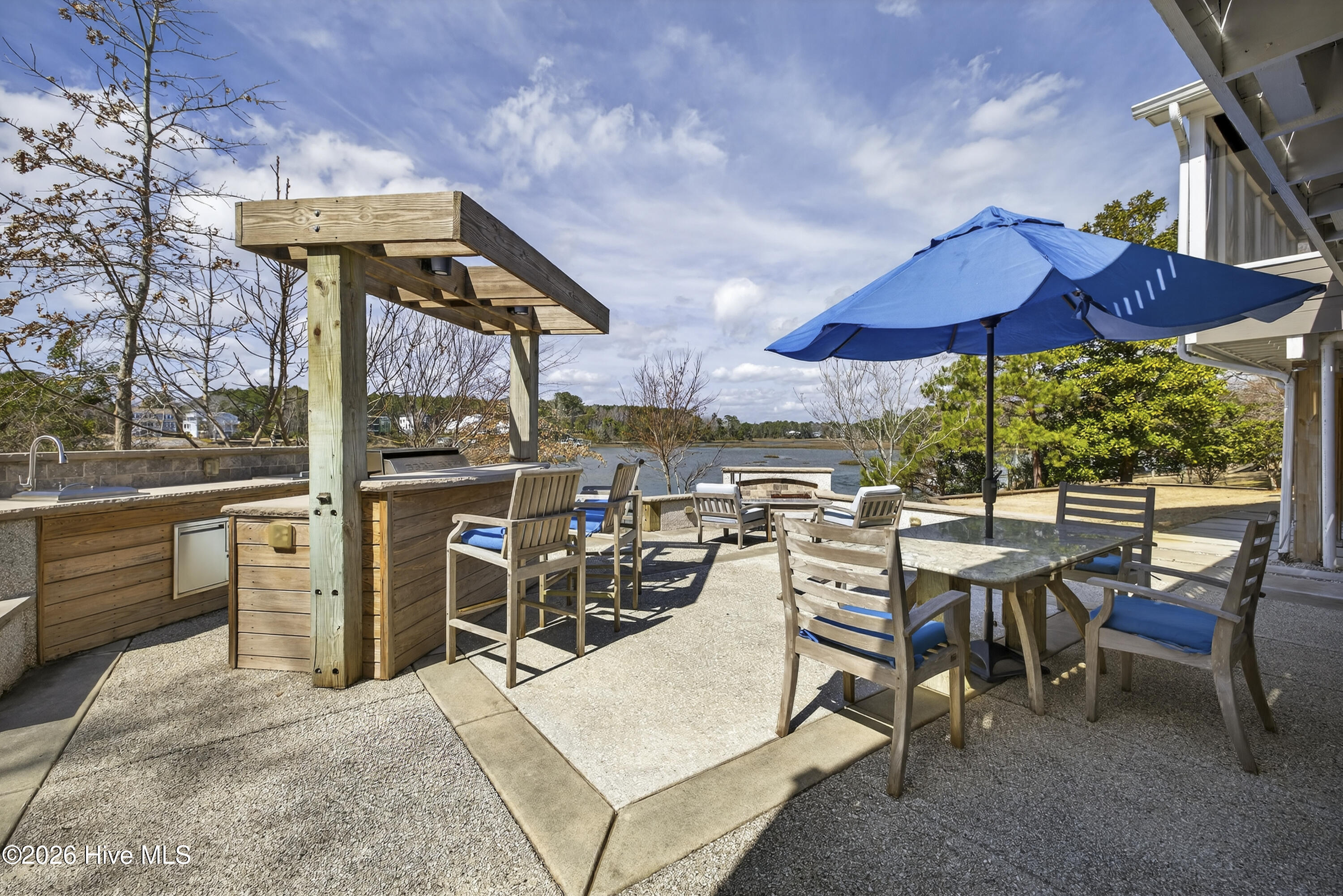 108 Deer Cove Road, Hampstead, NC, 28443