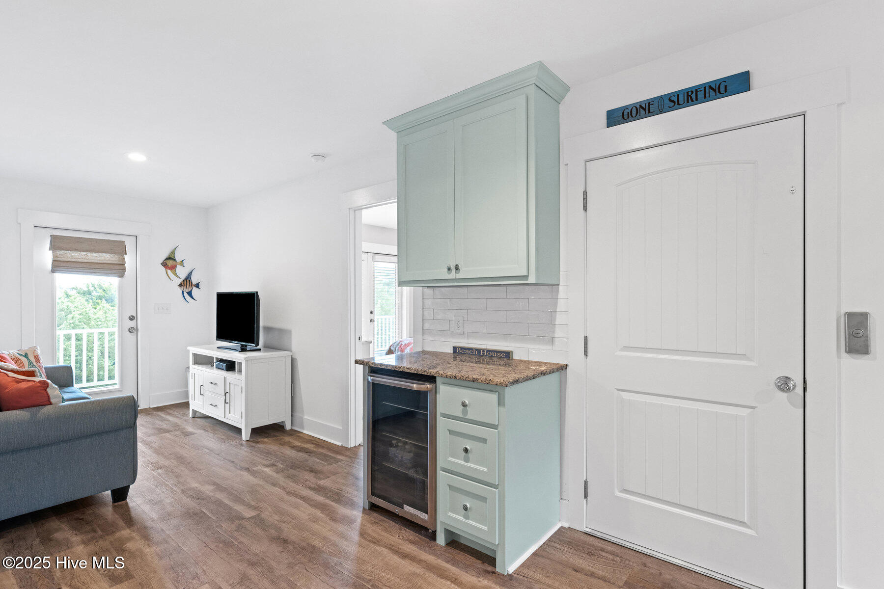 100523627 | Photo 24