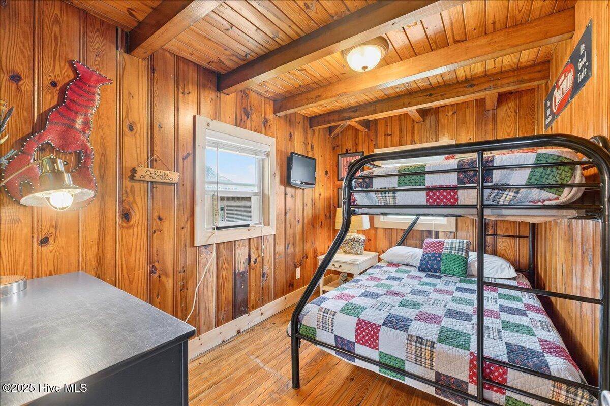 100527780 | Photo 49