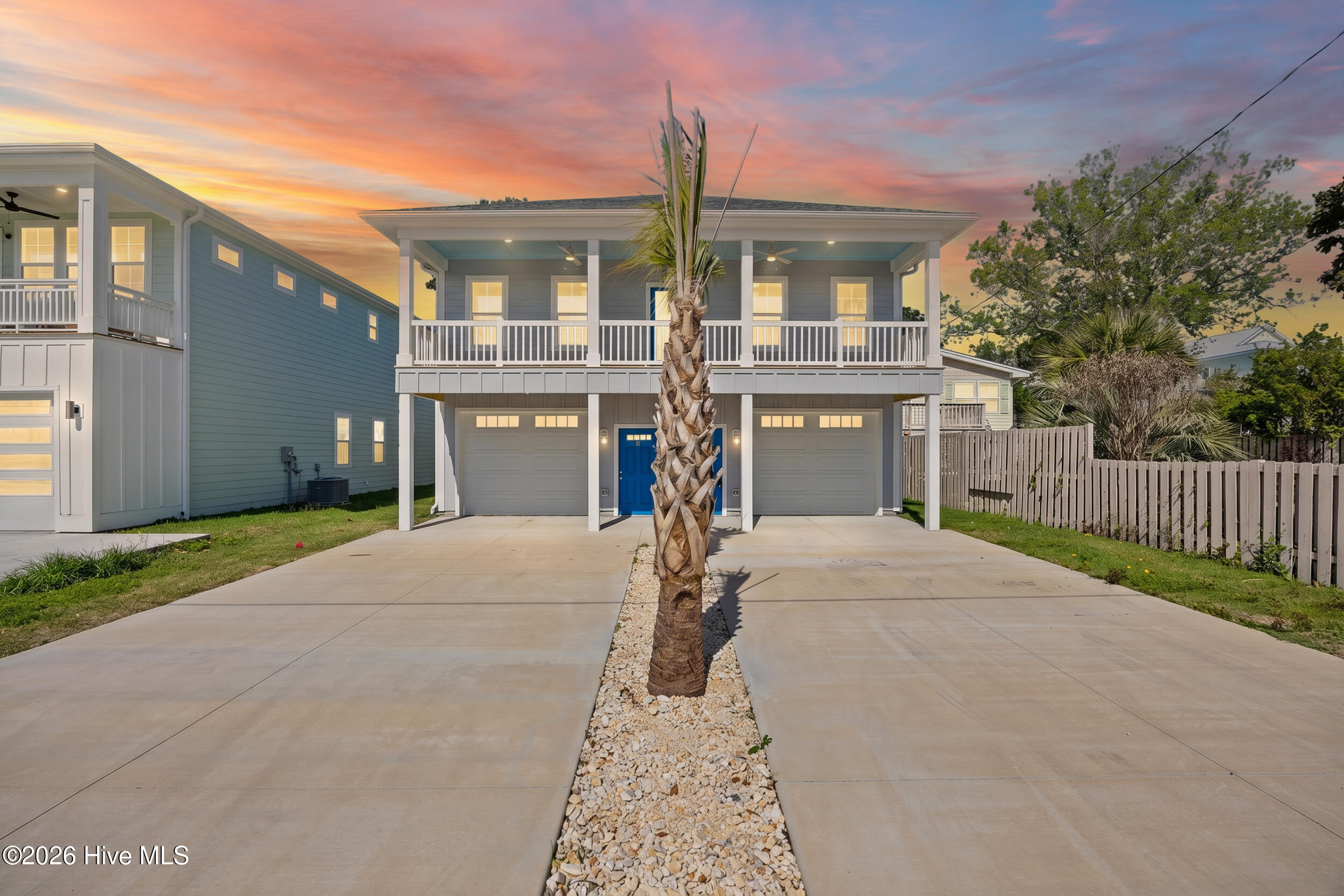 100545866 | Photo 45