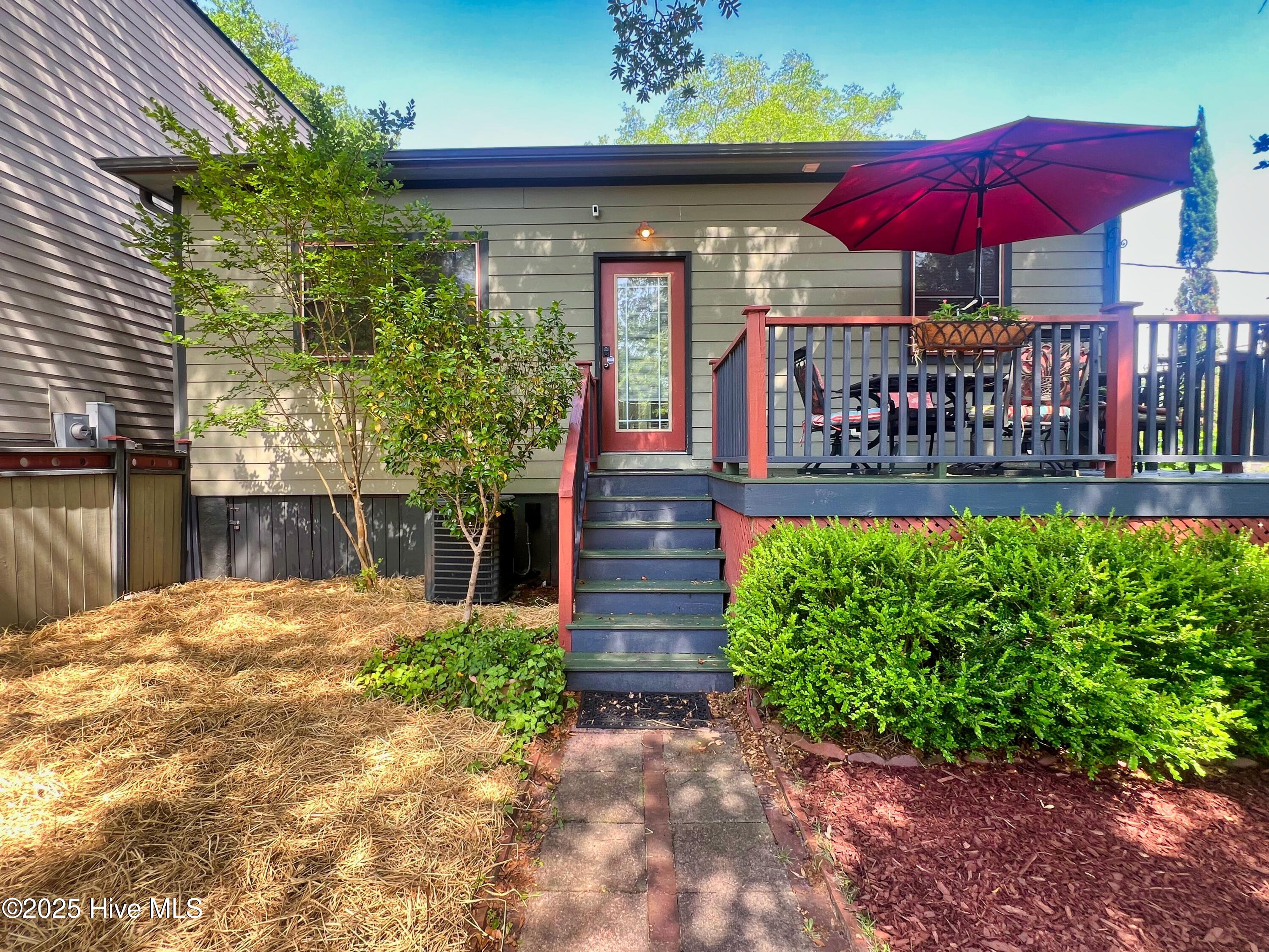 100509231 | Photo 37