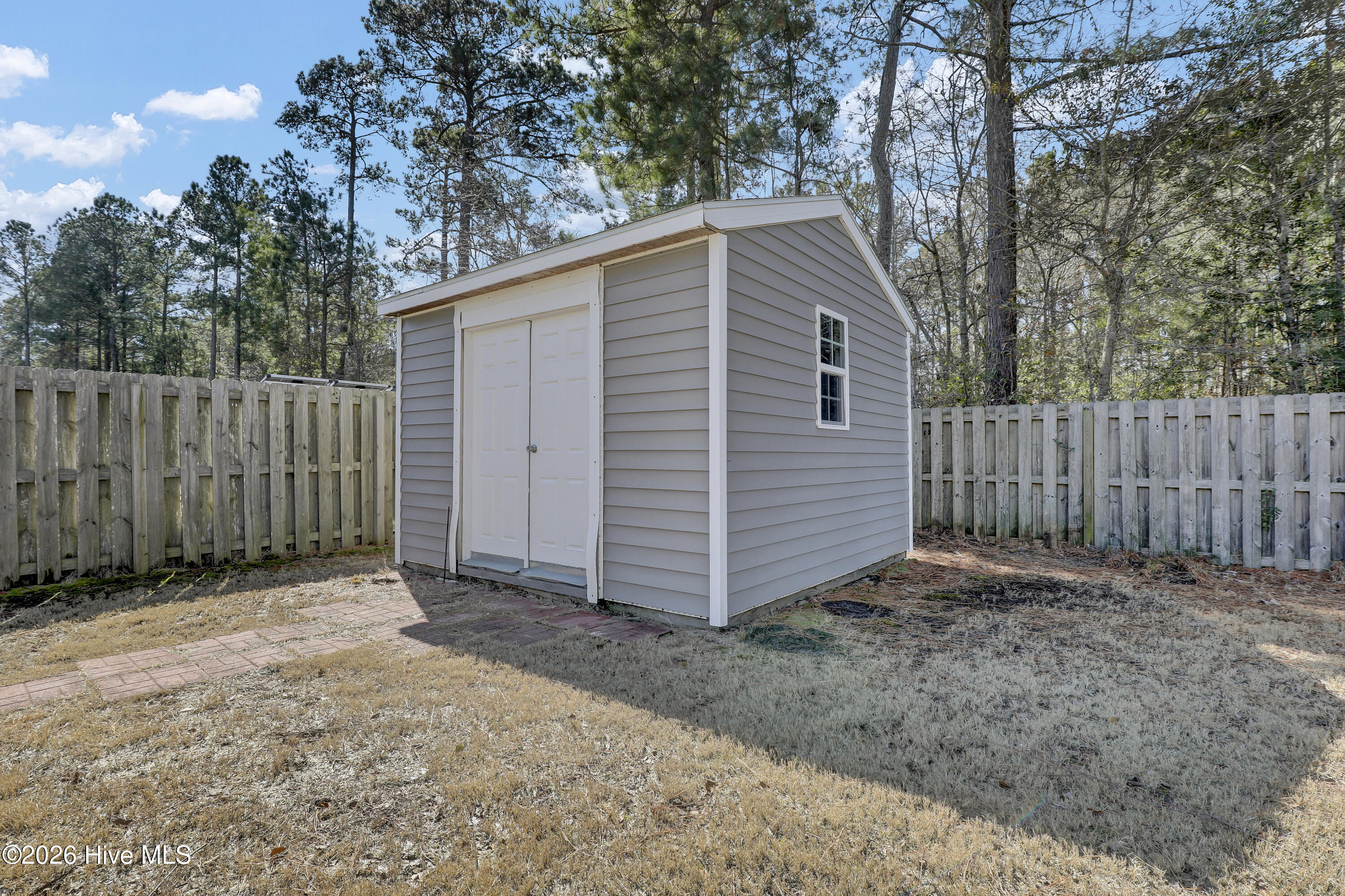 100556478 | Photo 45