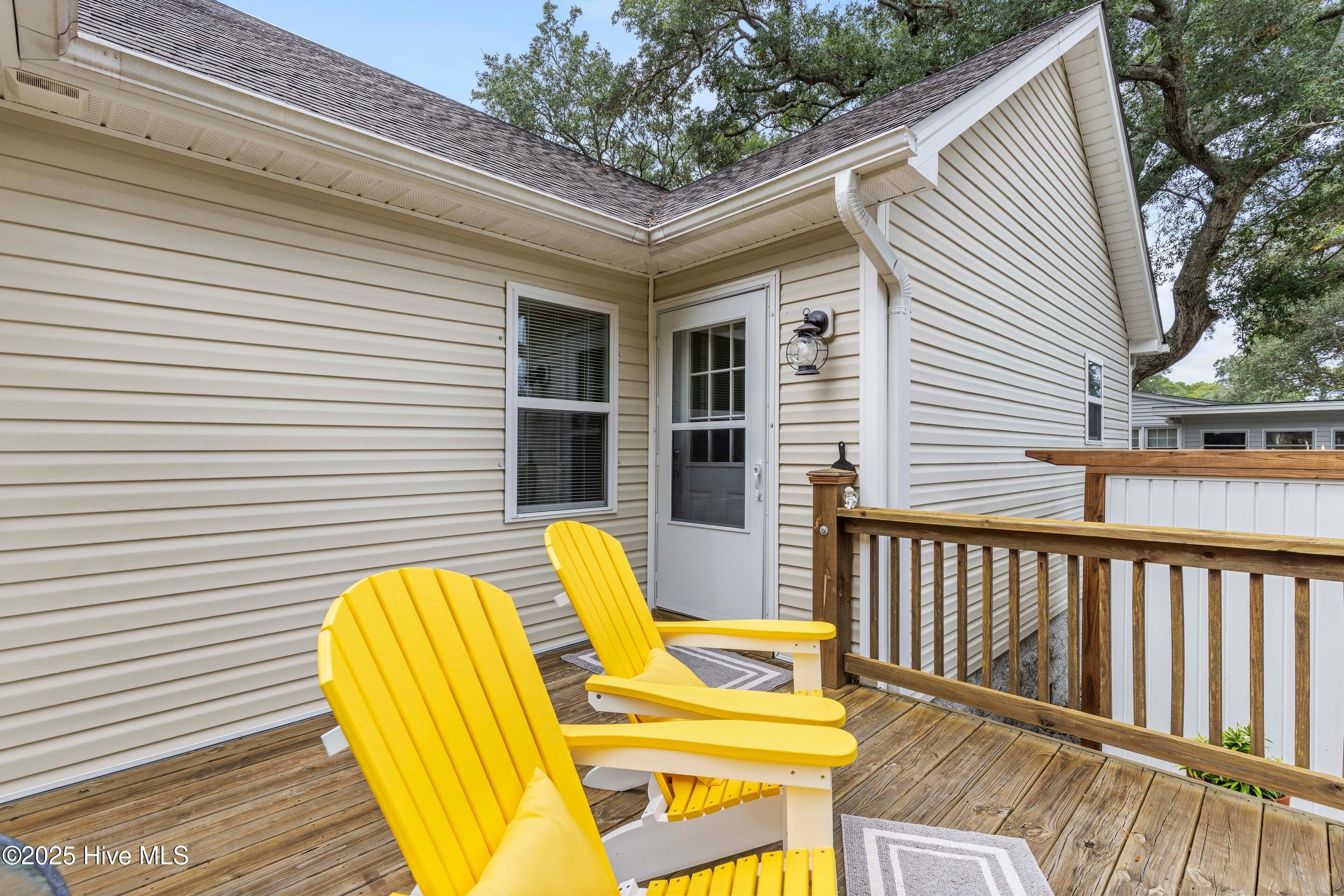 100526521 | Photo 42