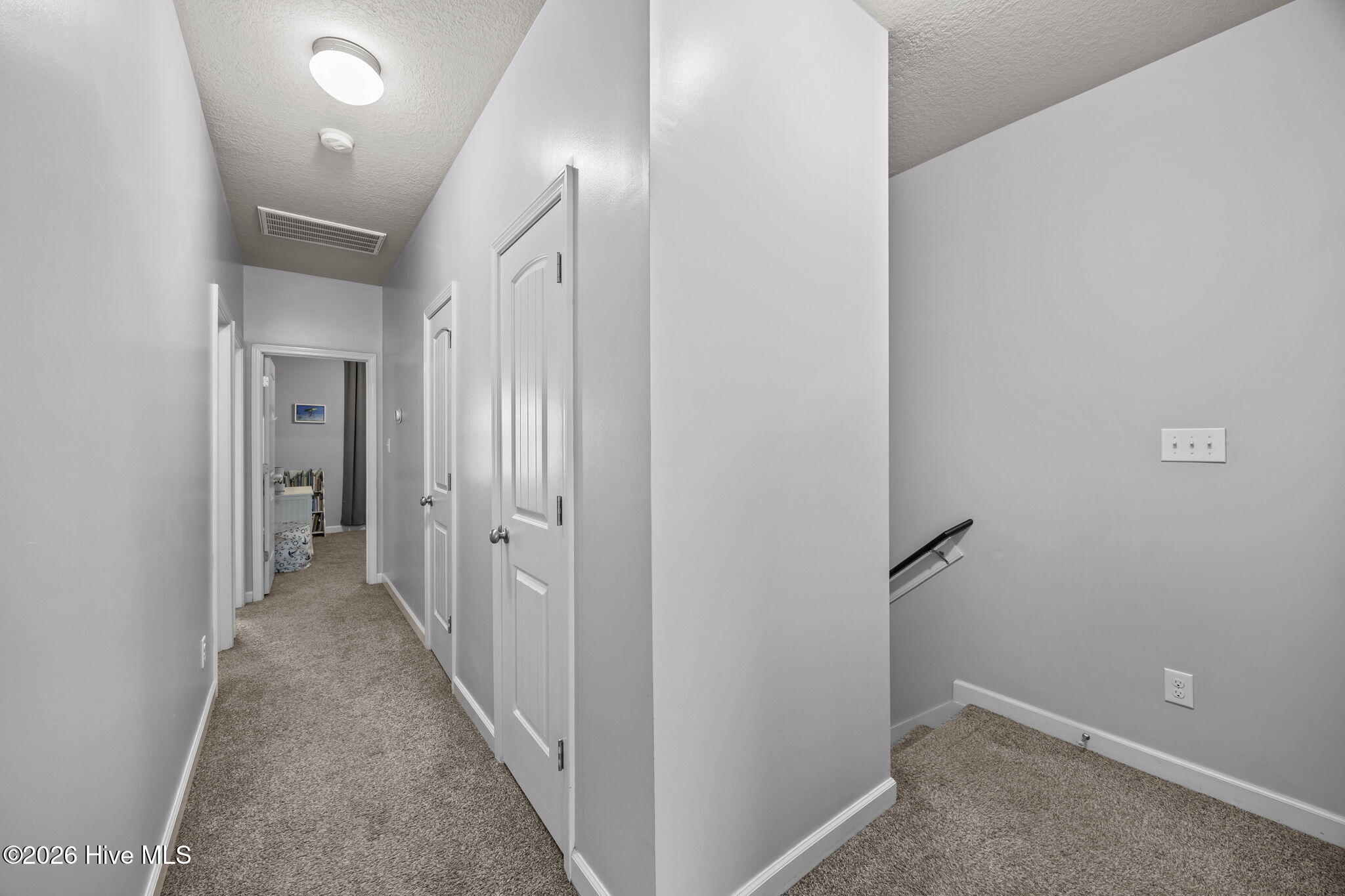 100556762 | Photo 25