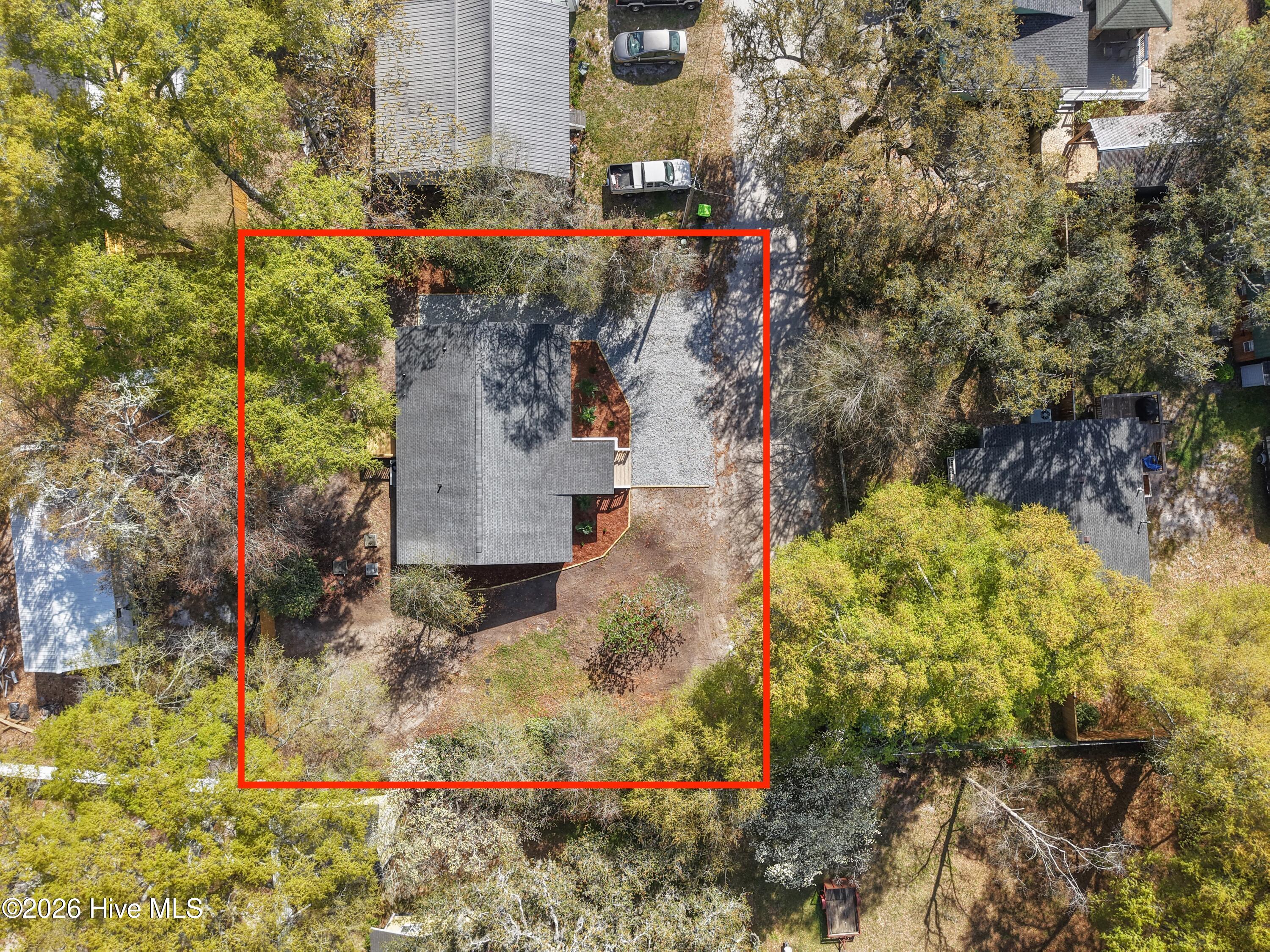 100564131 | Photo 37