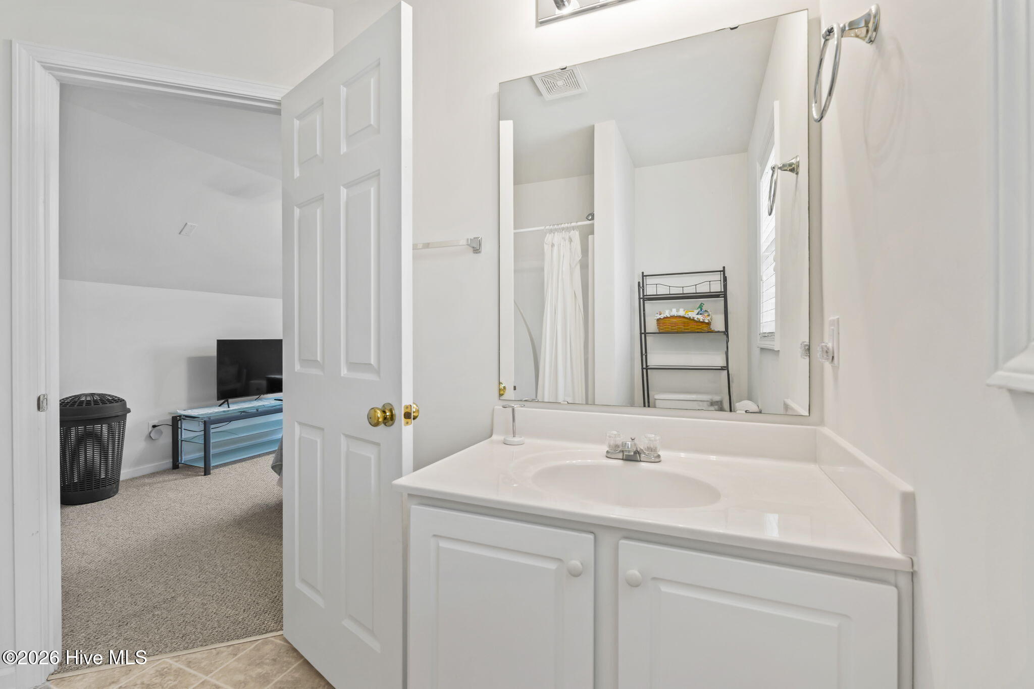 100559211 | Photo 25