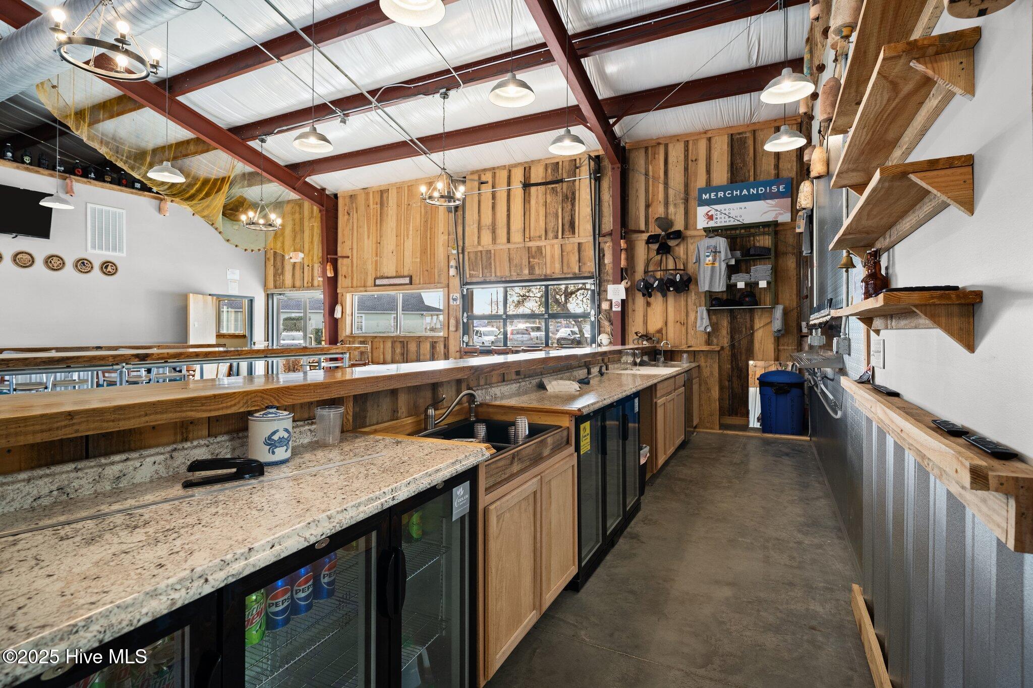 100545245 | Photo 26