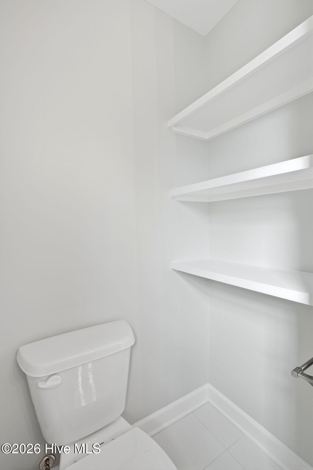 100557093 | Photo 56