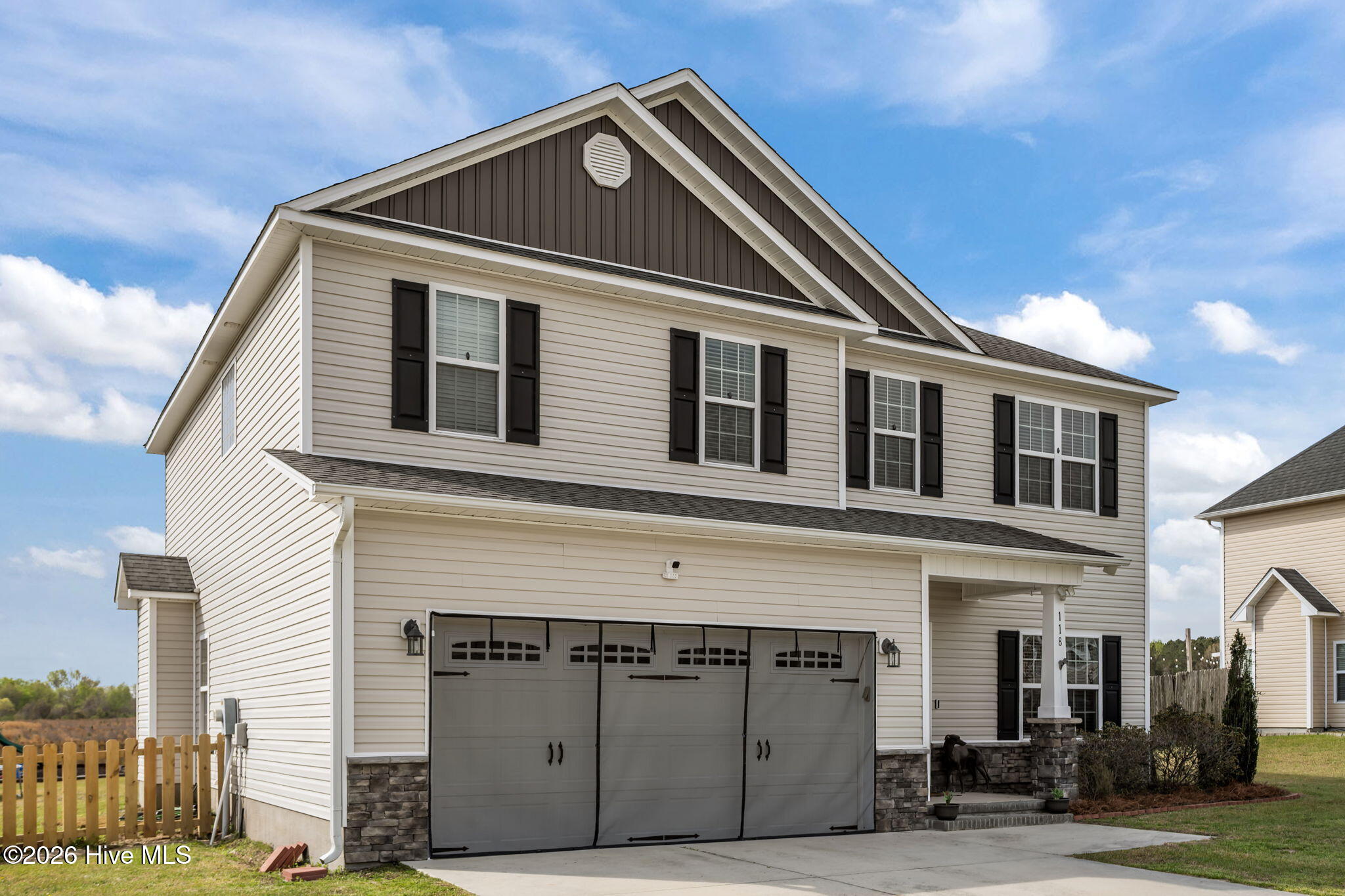 100560524 | Photo 58