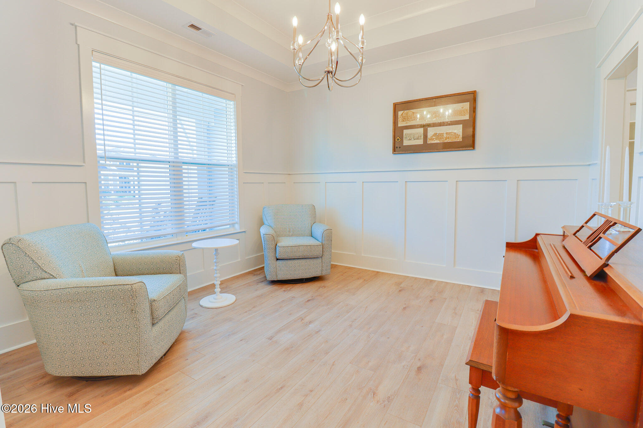 100540387 | Photo 32