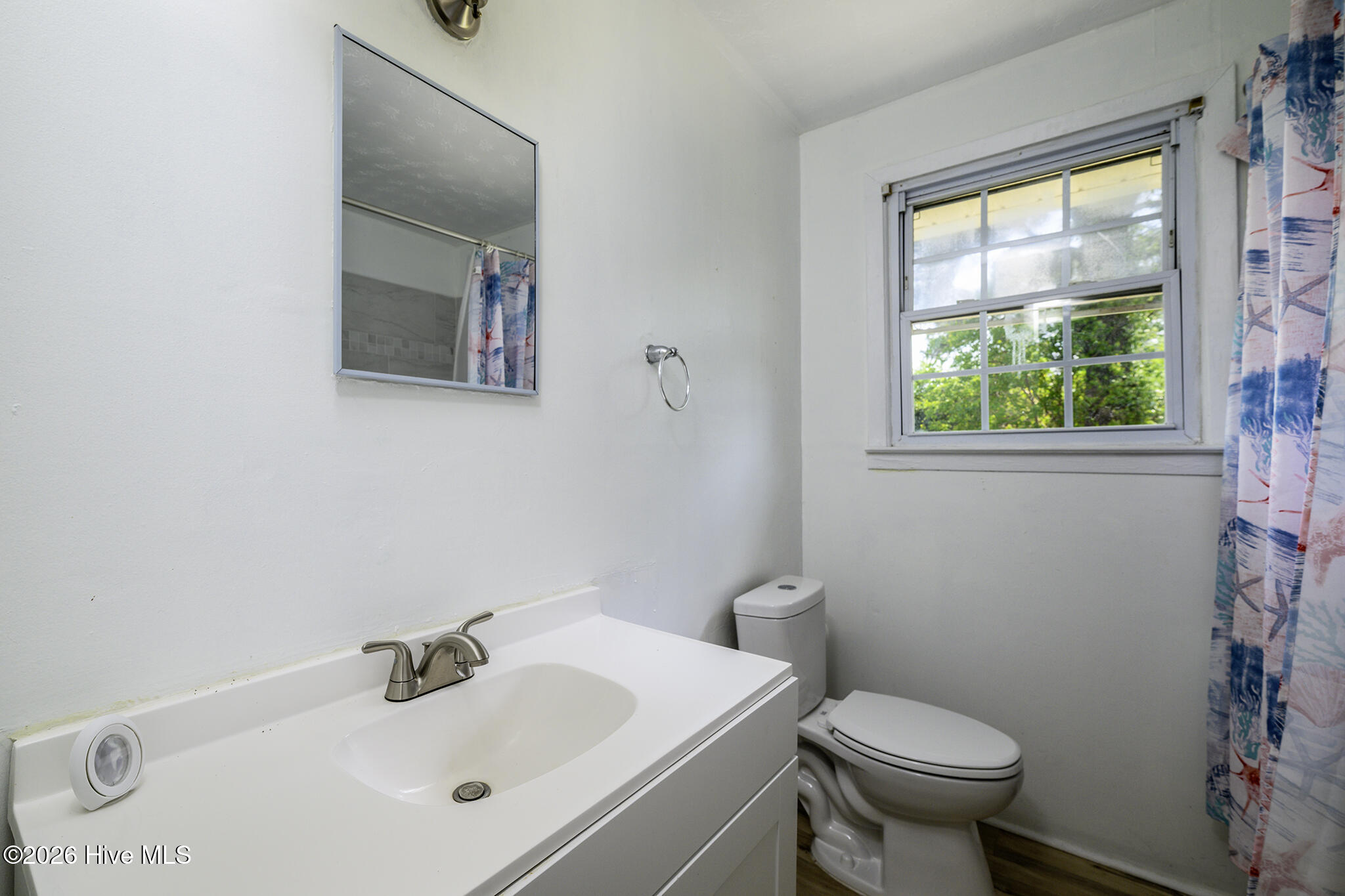 100567518 | Photo 19