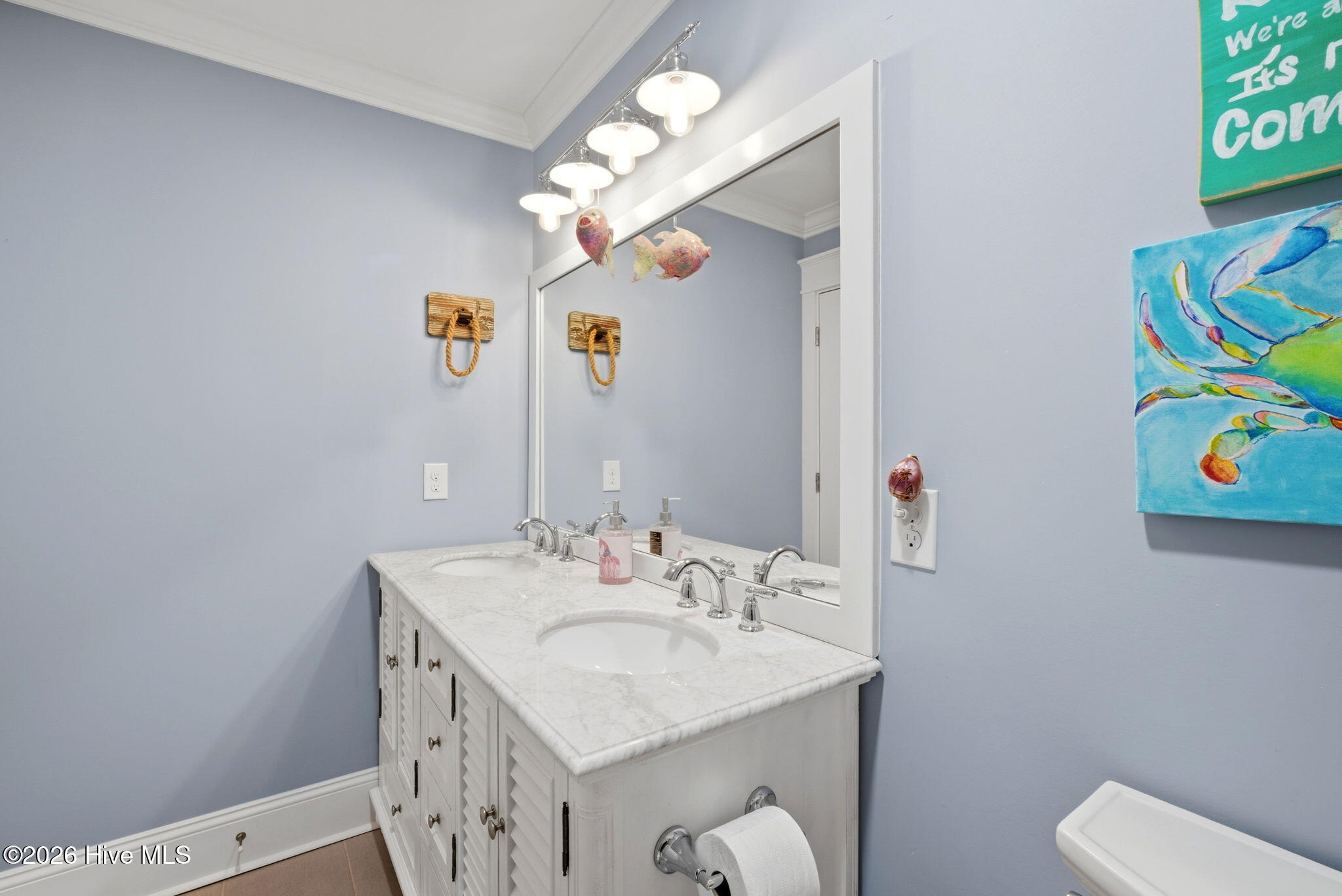 100553836 | Photo 28