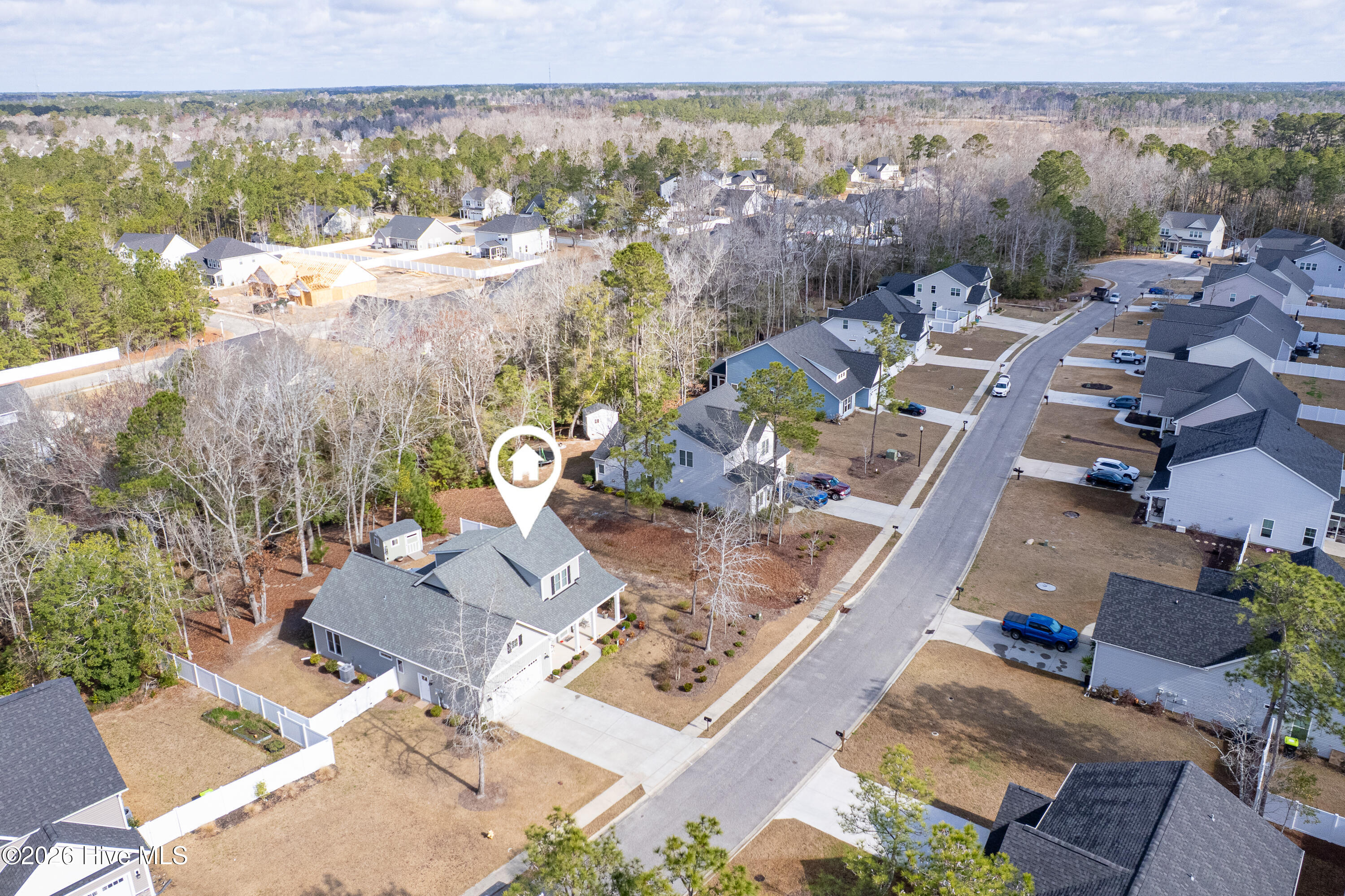 100561290 | Photo 53