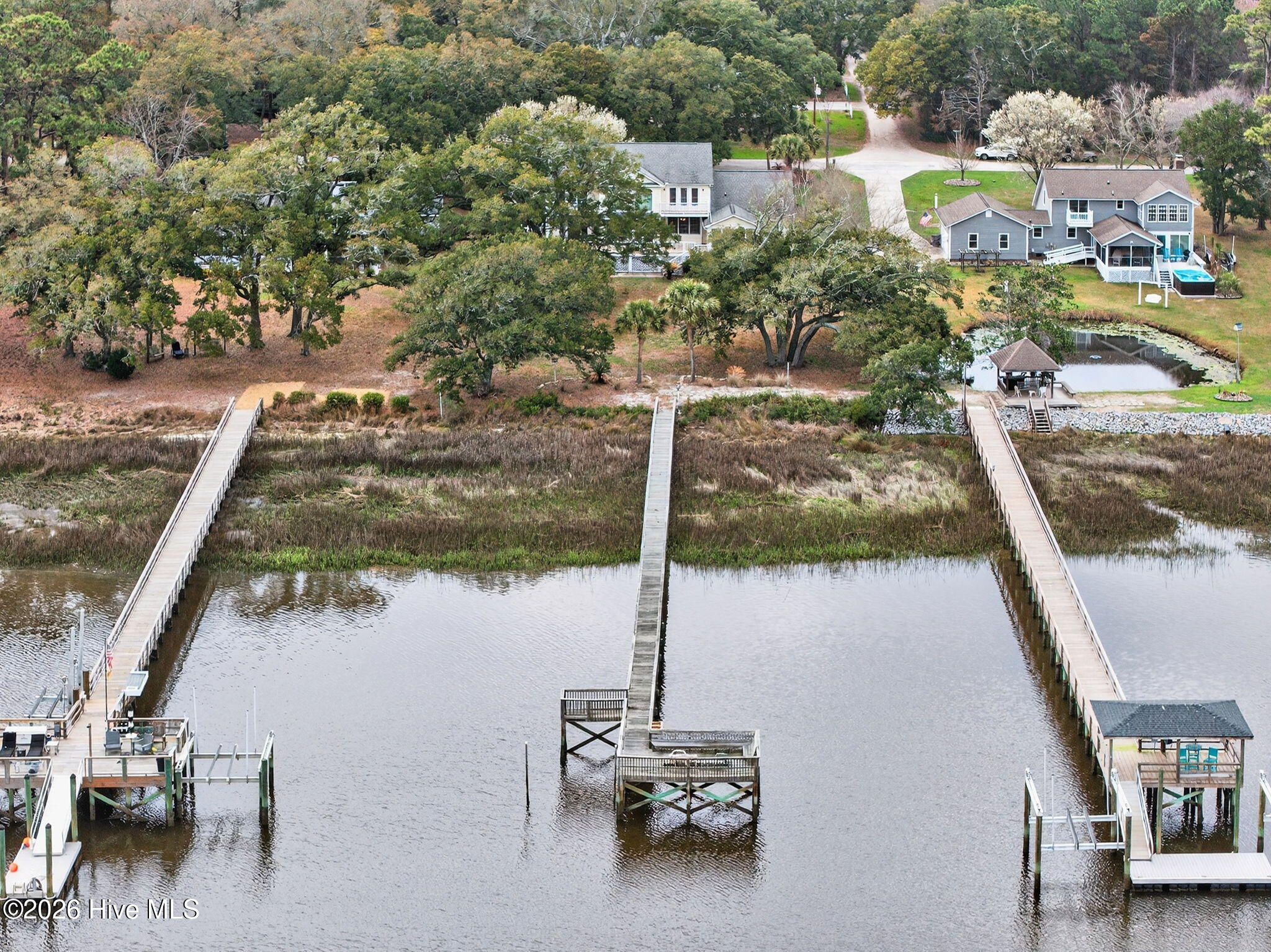 100559541 | Photo 41