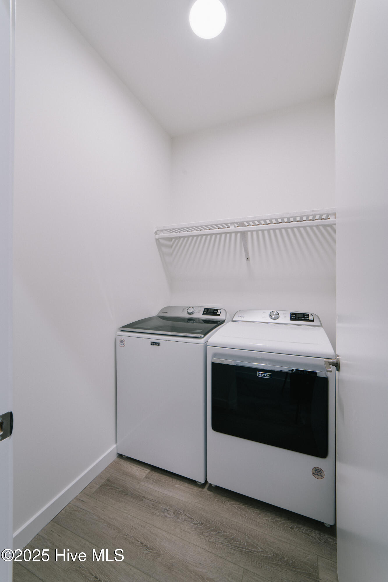 100541058 | Photo 12