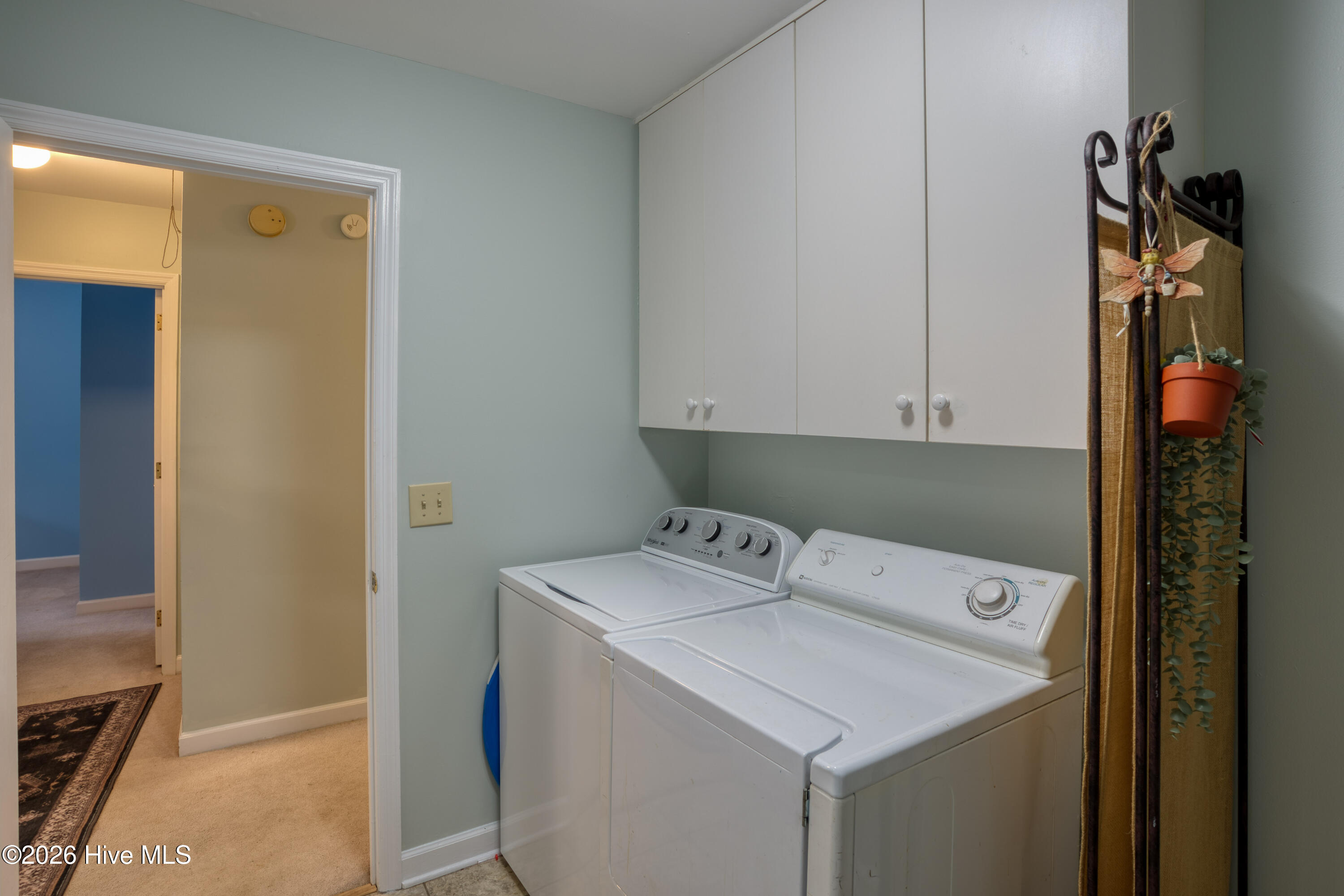 100562340 | Photo 16