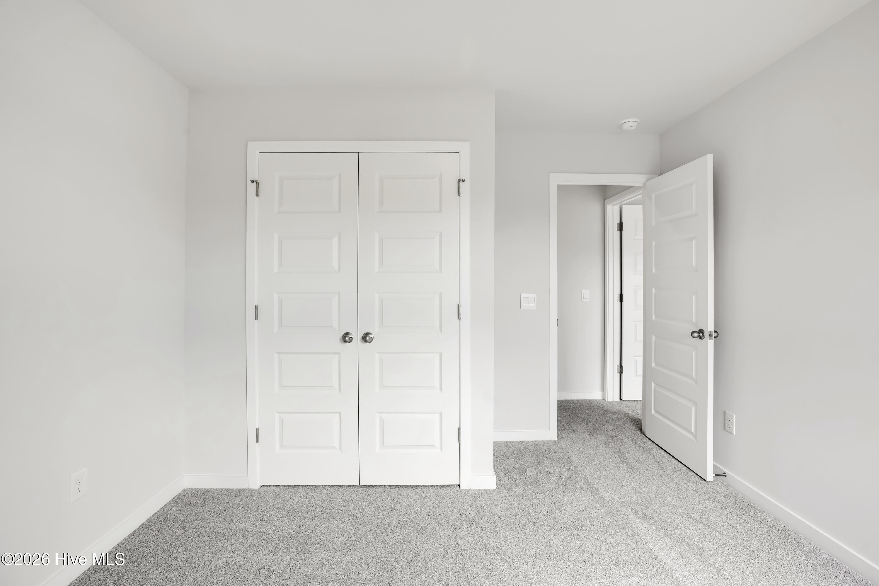 100561798 | Photo 20