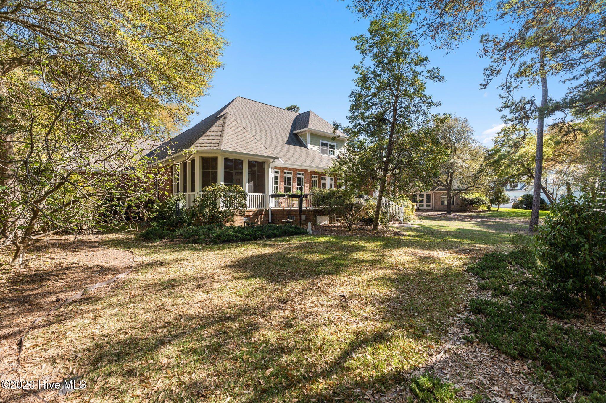 100564903 | Photo 56