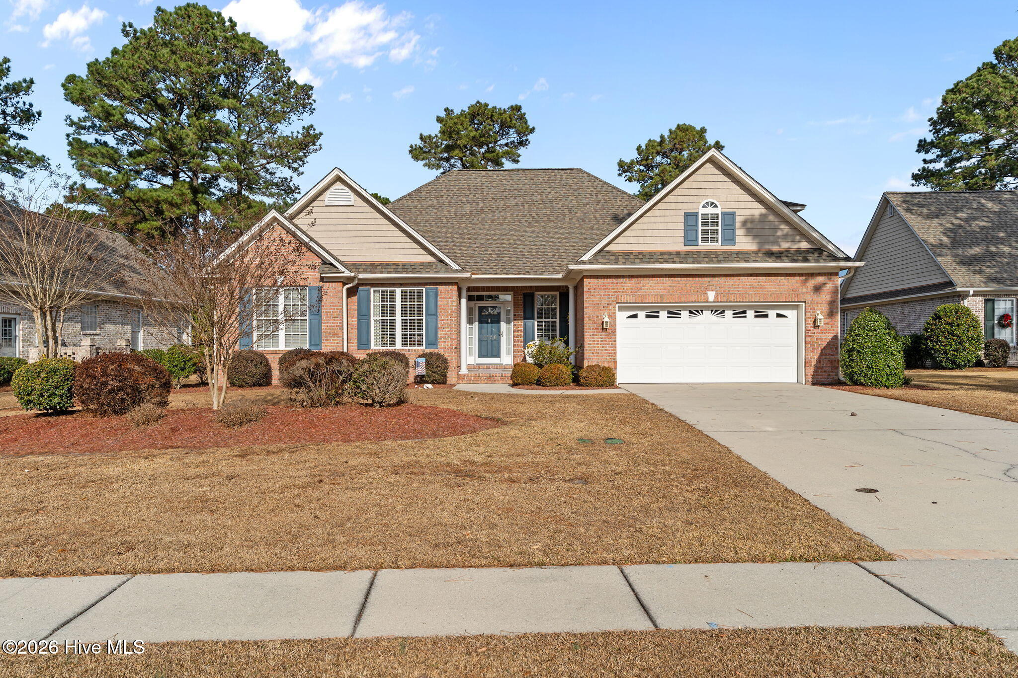 100548977 | Photo 44