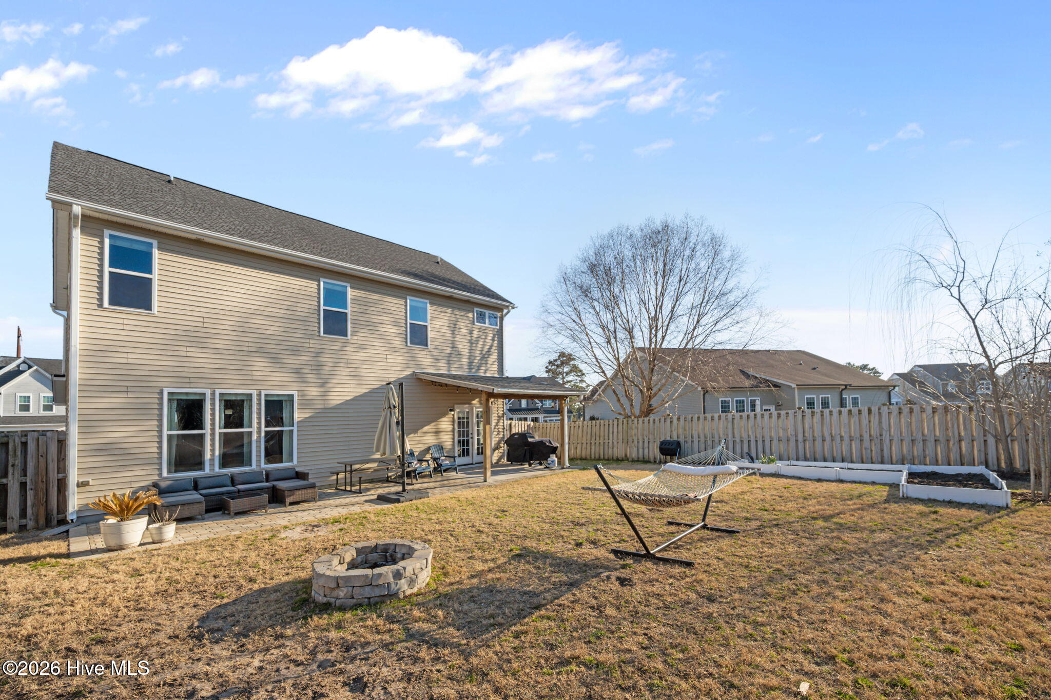 100557022 | Photo 33