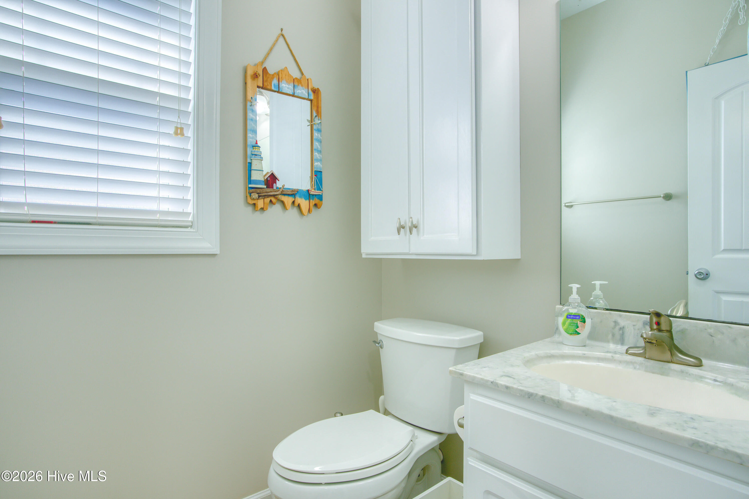 100558539 | Photo 38