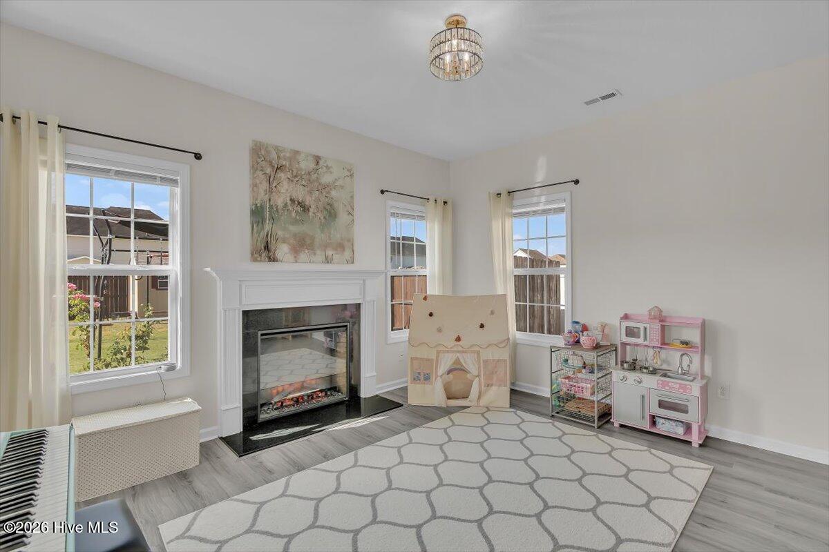 100558956 | Photo 26