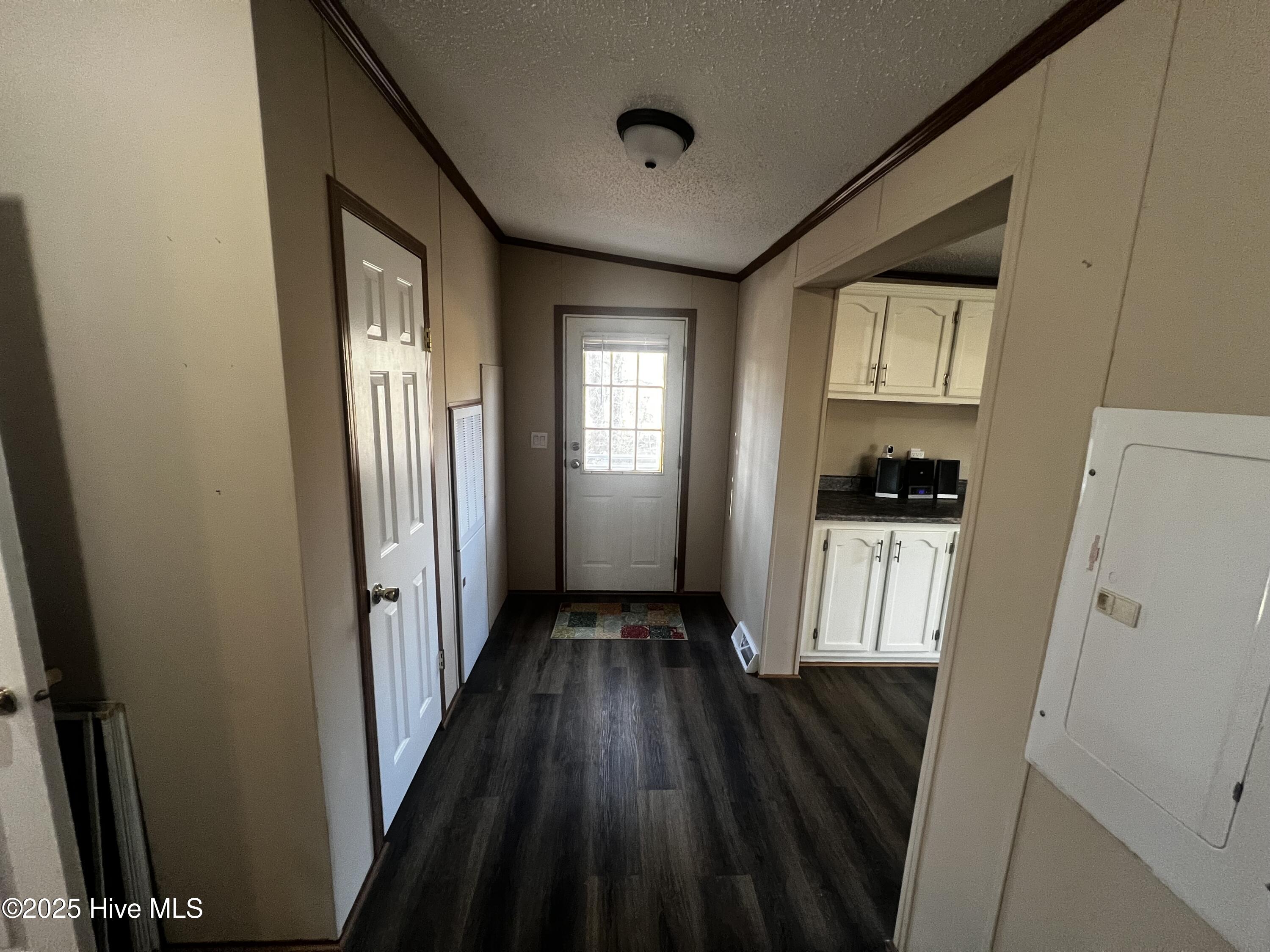 100546652 | Photo 27