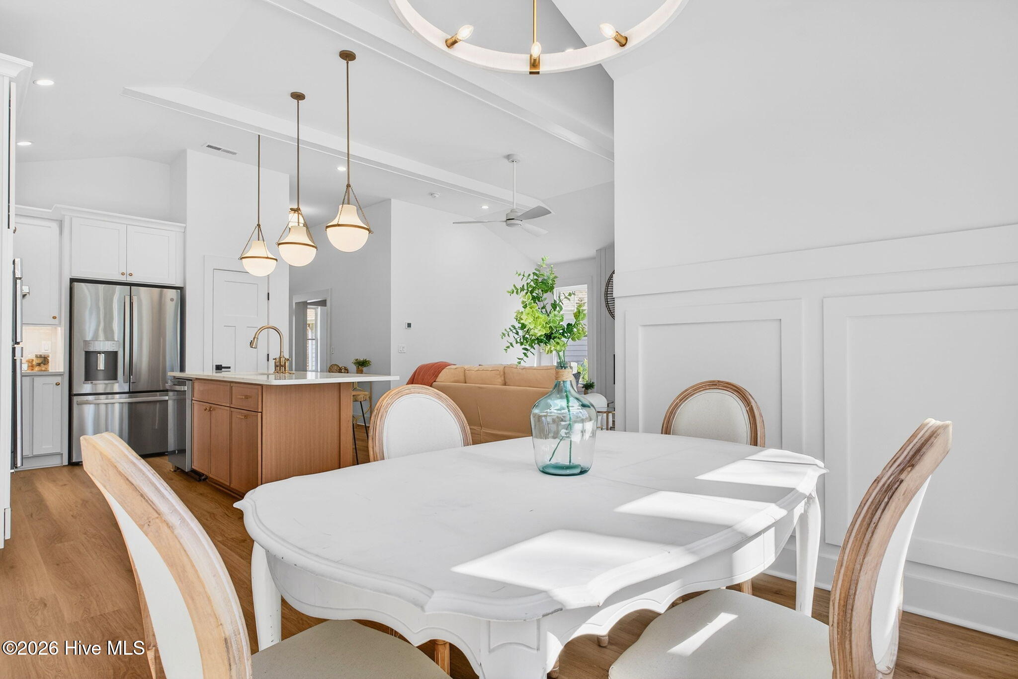 100559377 | Photo 15