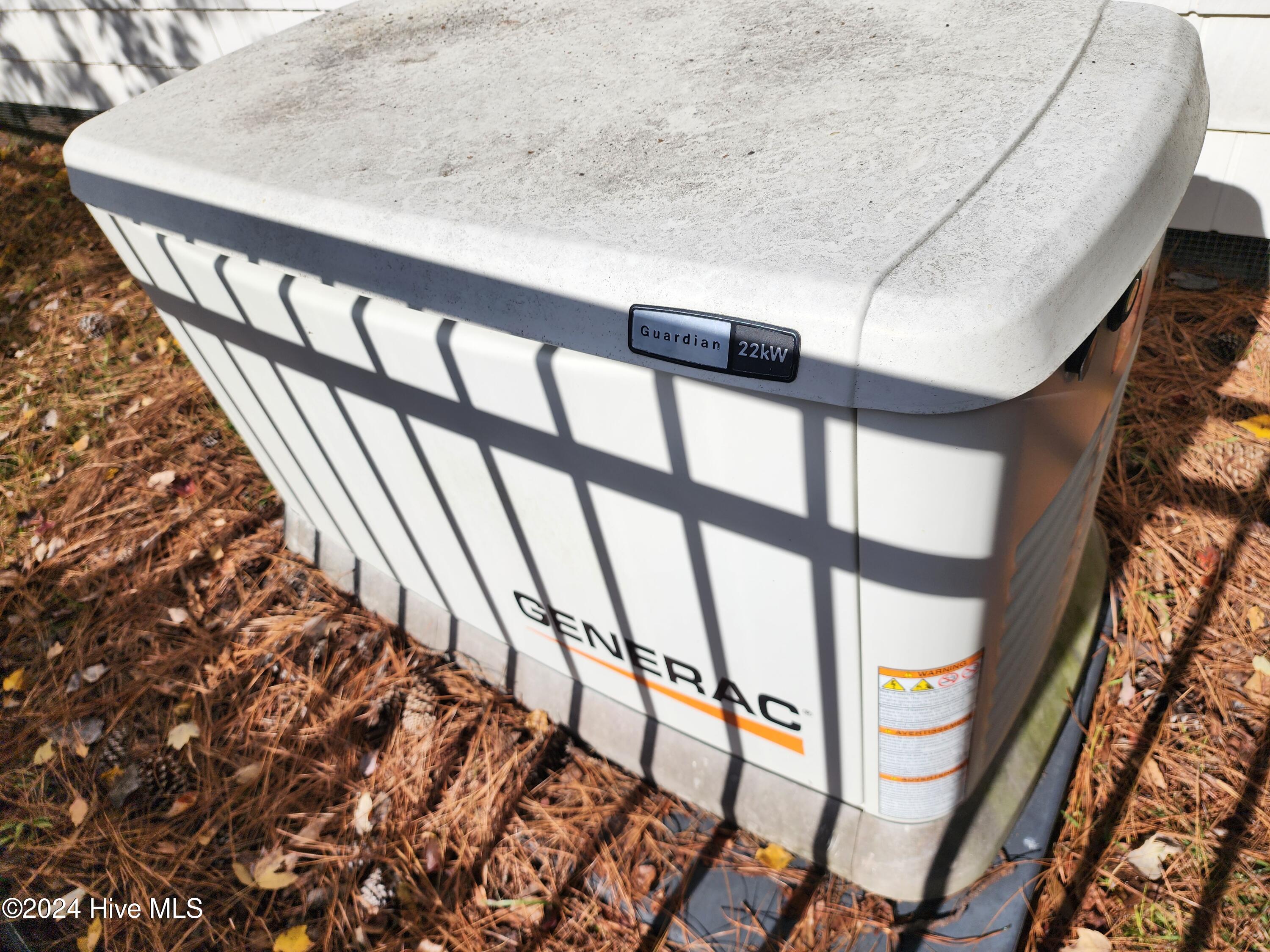 100477121 | Photo 28