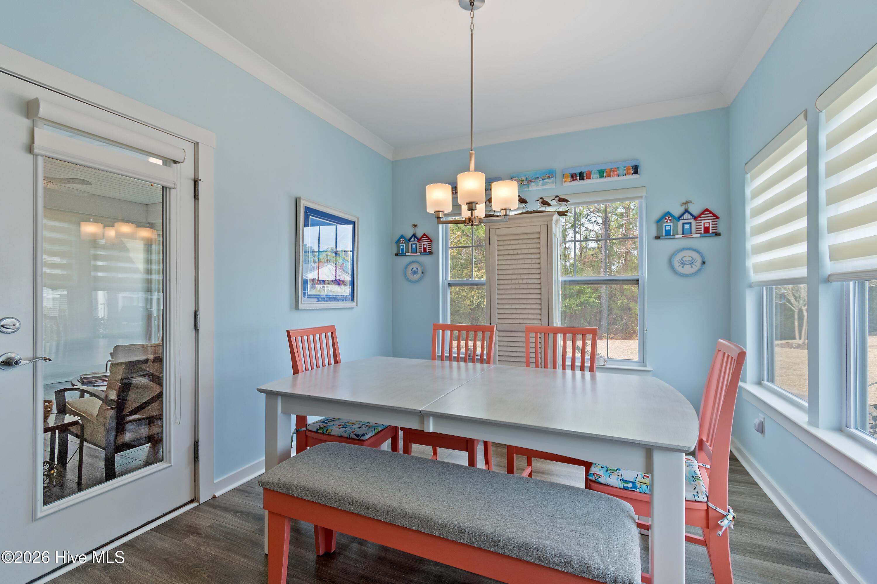 100557254 | Photo 20