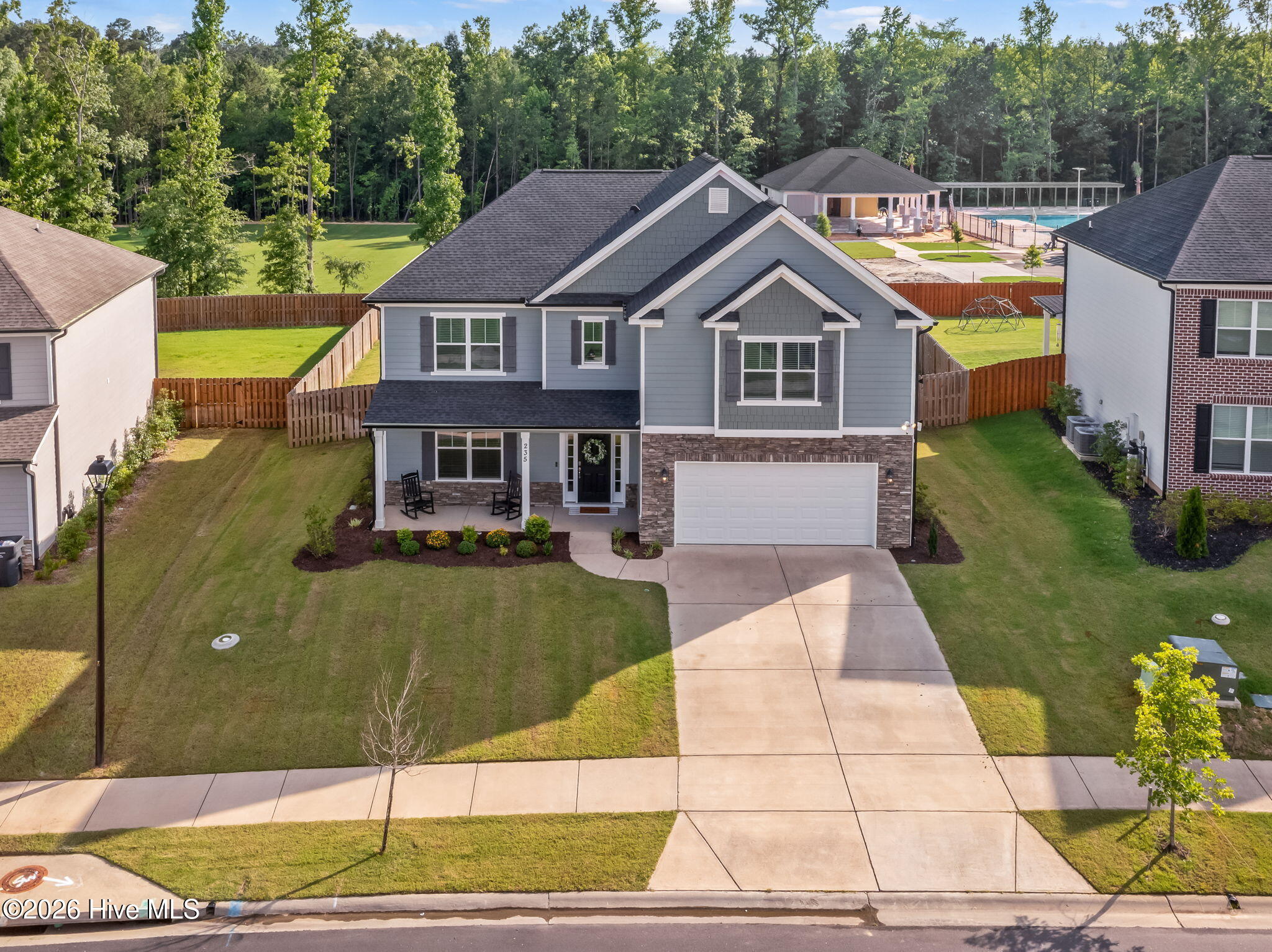 4-web-or-mls-235 Prominence Drive-22
