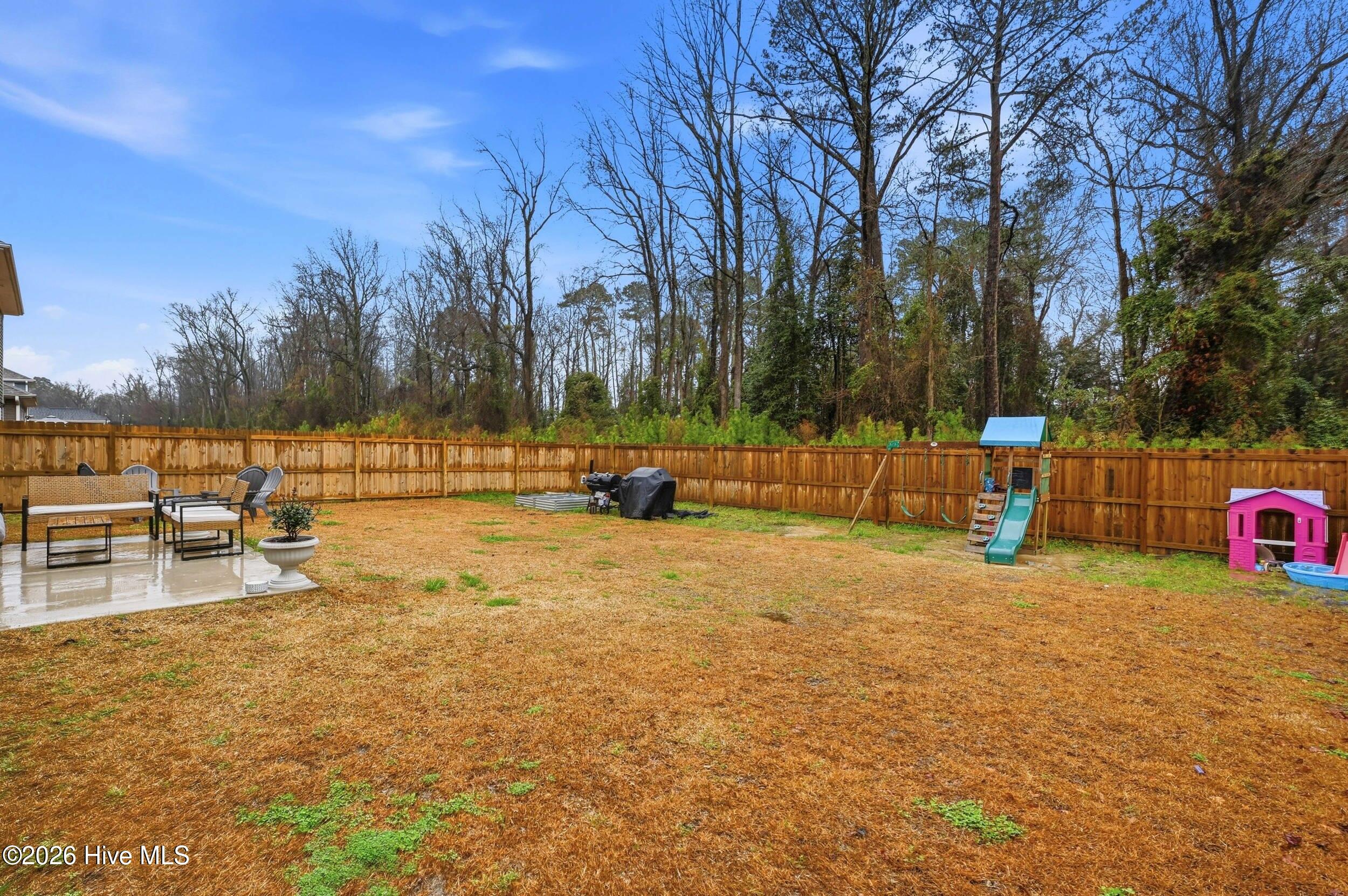 100557848 | Photo 34