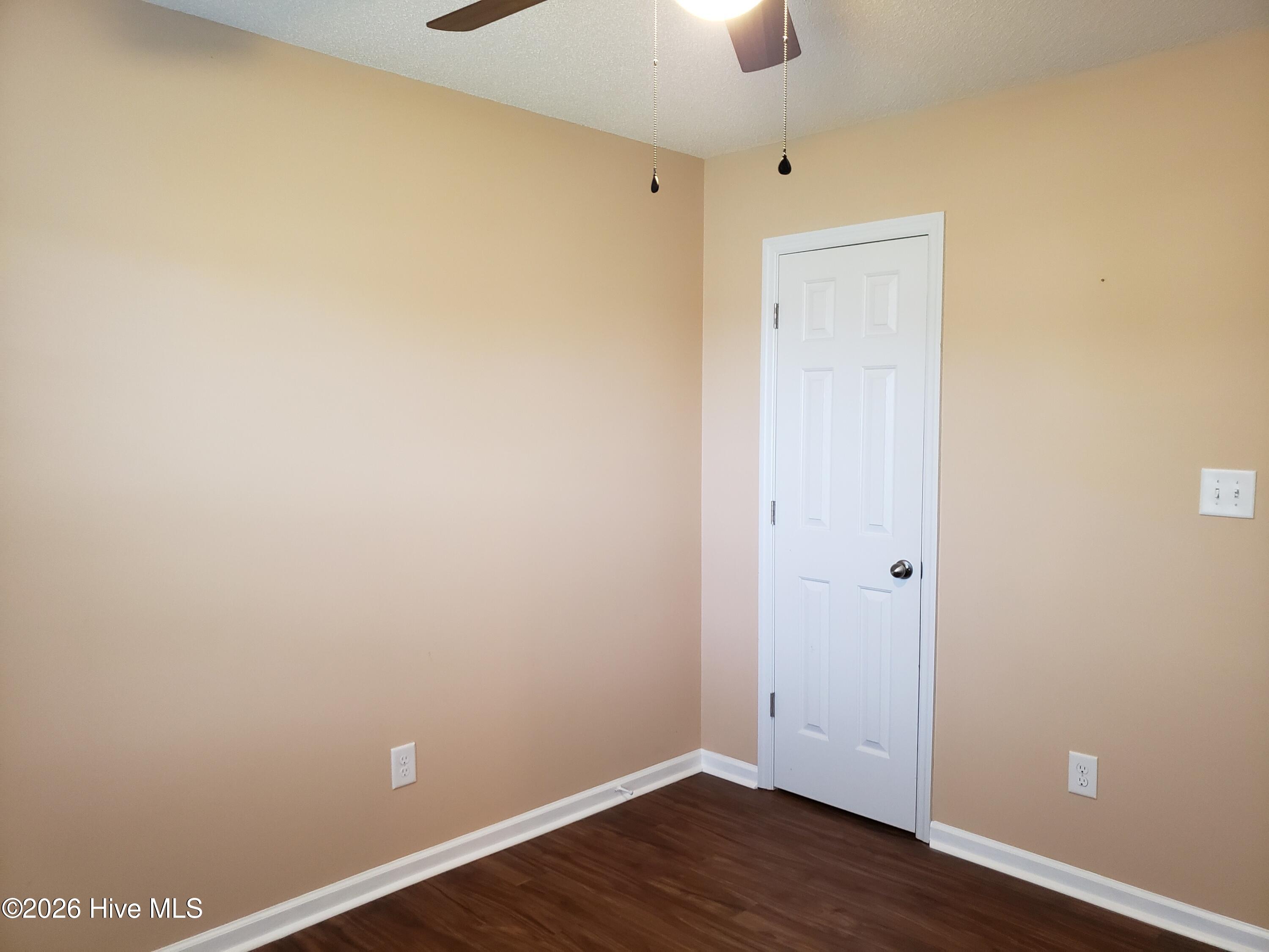 100556782 | Photo 16