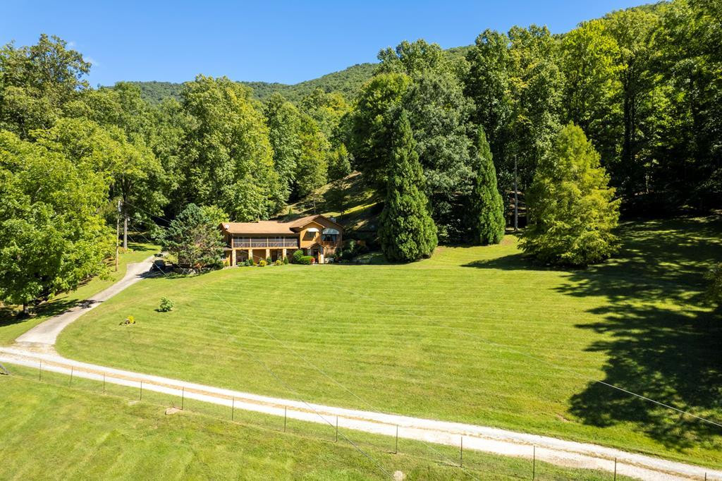 Homes for sale in Robbinsville, NC | 1620 E Buffalo Rd, Robbinsville, NC 28771 | MLS# 98525002