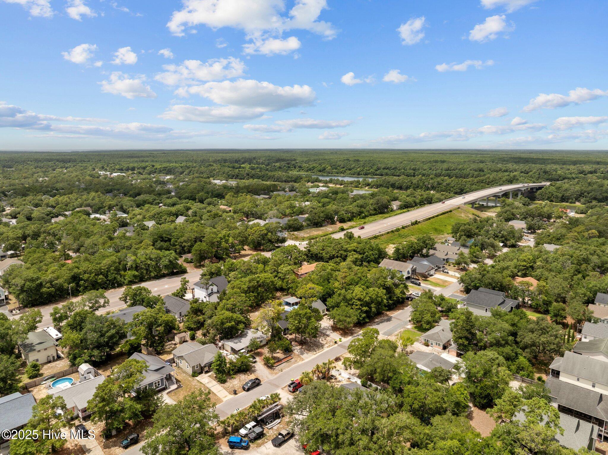 100516746 | Photo 46