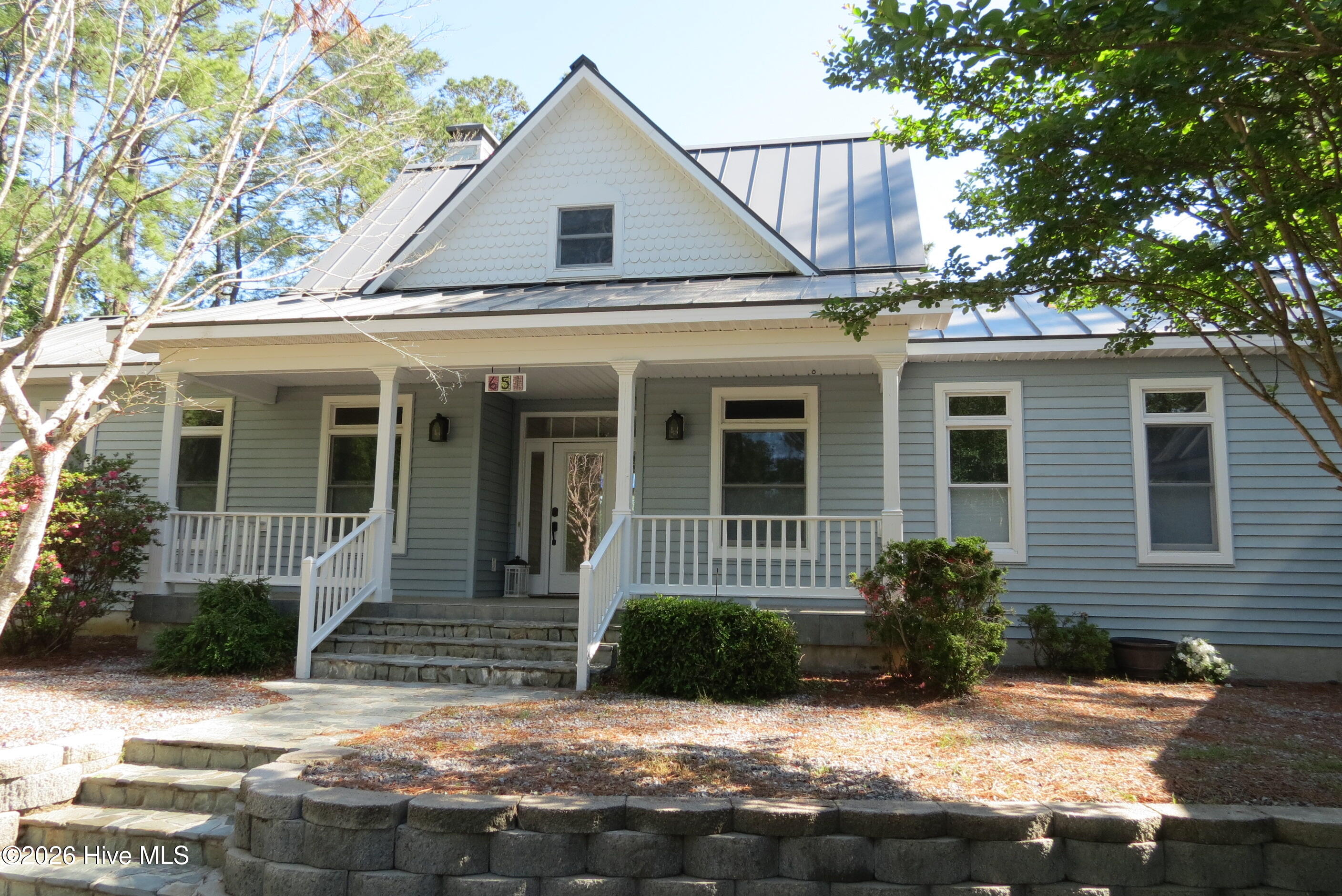 651 Quail Road,Merritt