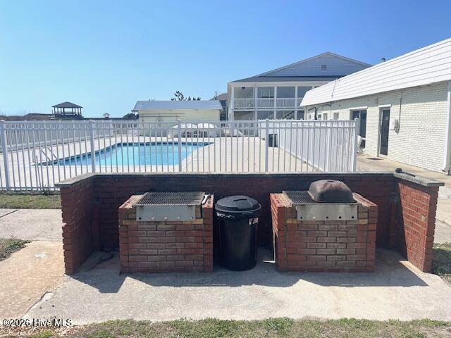 2401 W Fort Macon Road UNIT 136, Atlantic Beach, NC, 28512